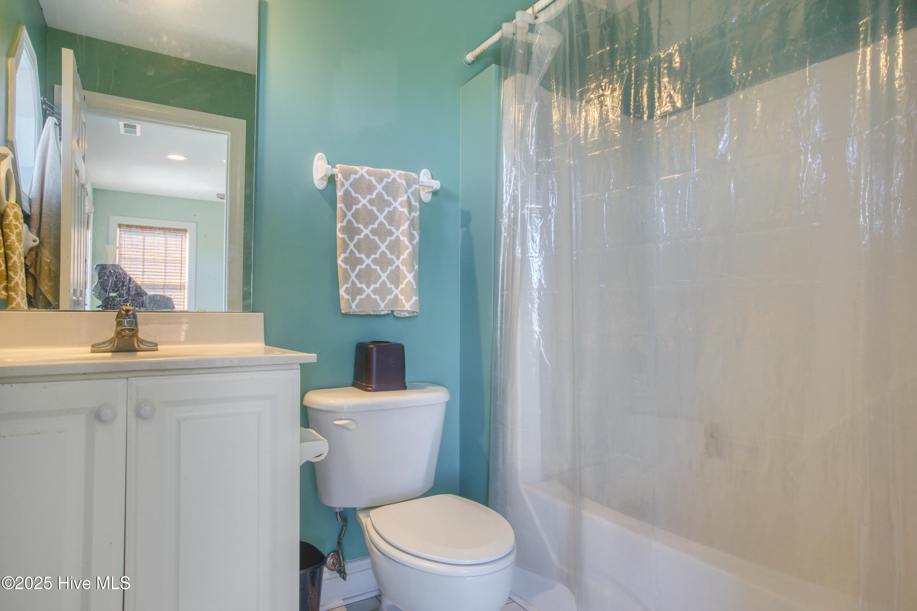 100538289 | Photo 20