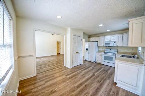 100558421 | Photo 10