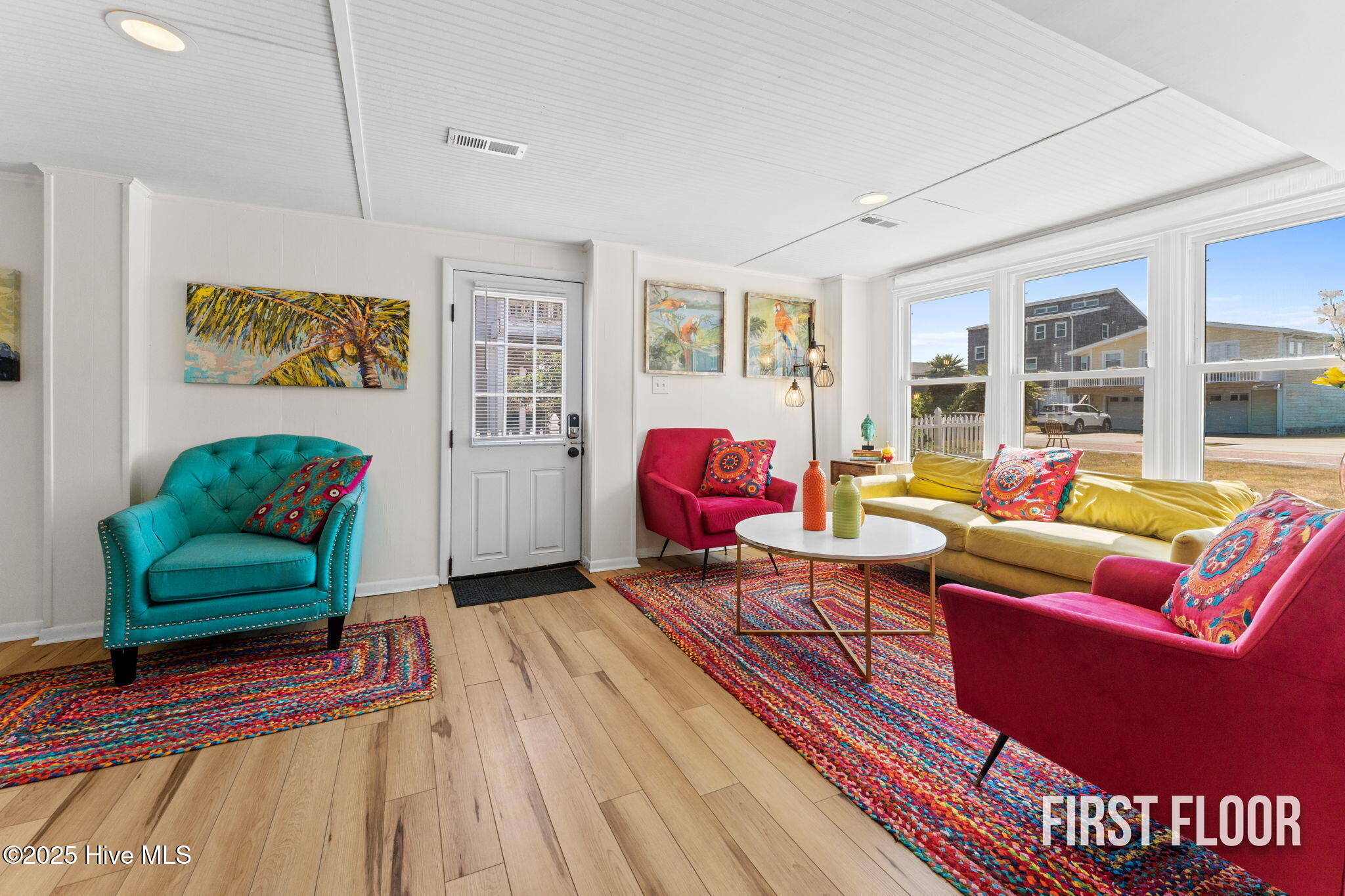 100532124 | Photo 22