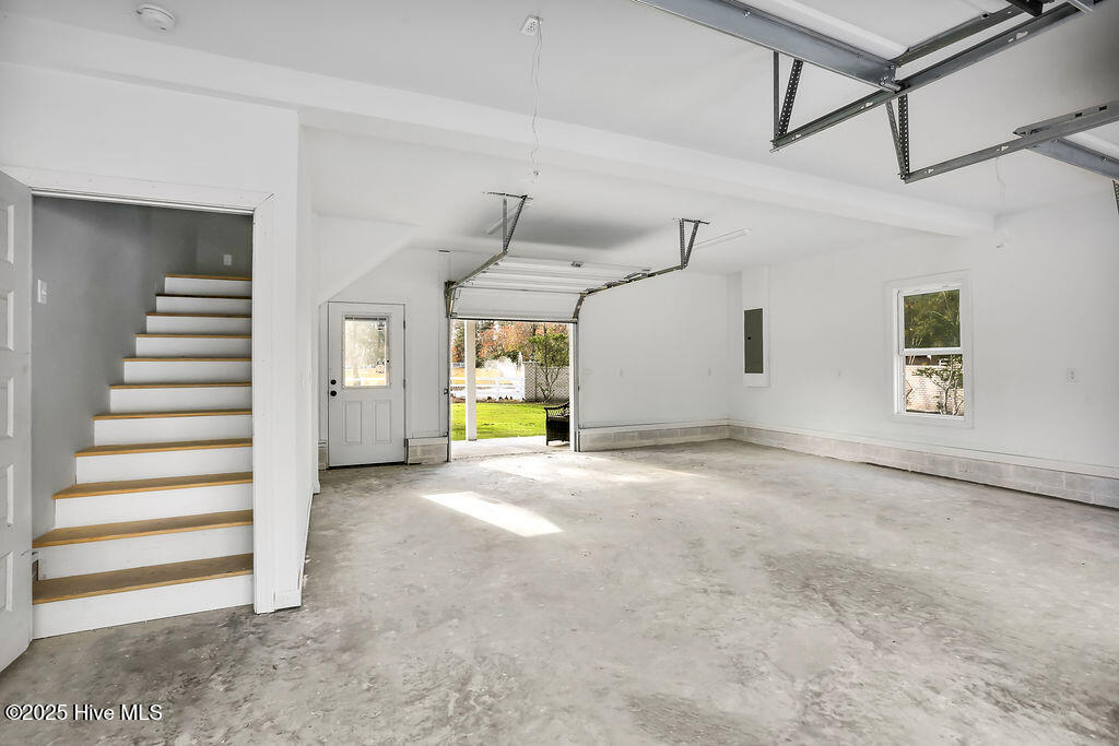 100529552 | Photo 32