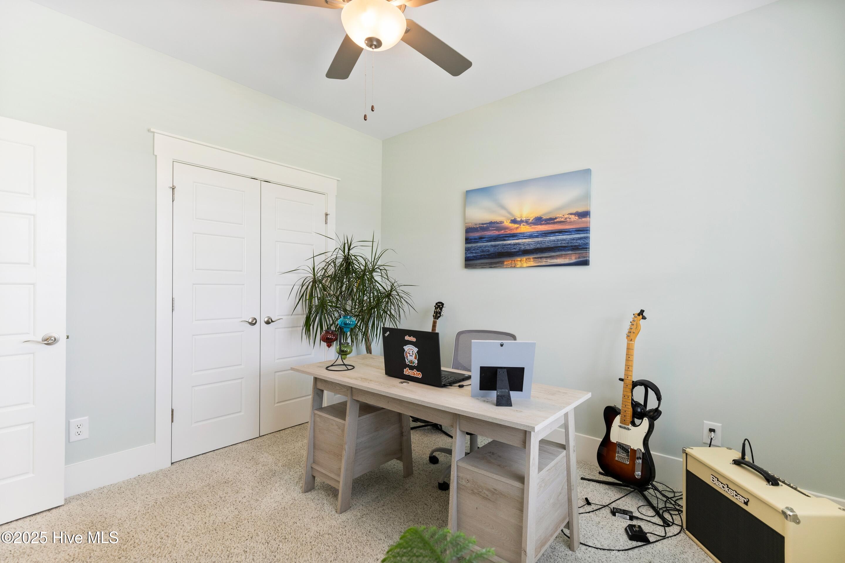 100530533 | Photo 26