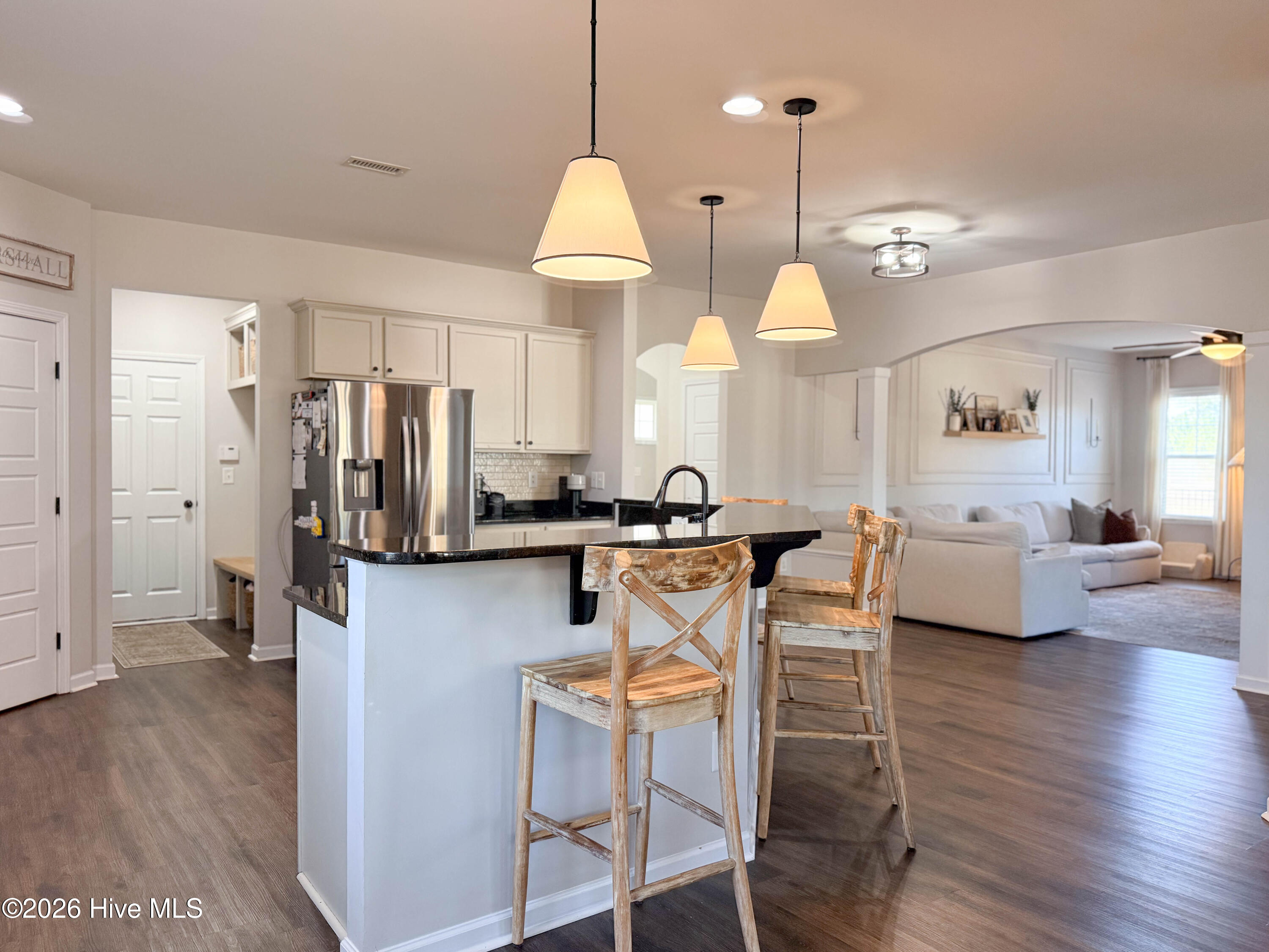 100551828 | Photo 22