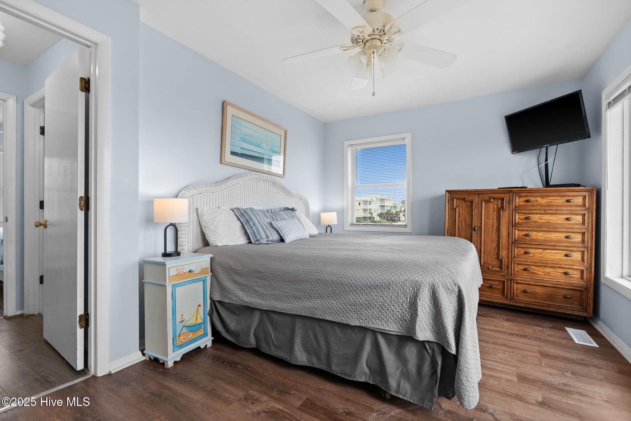 100508496 | Photo 23