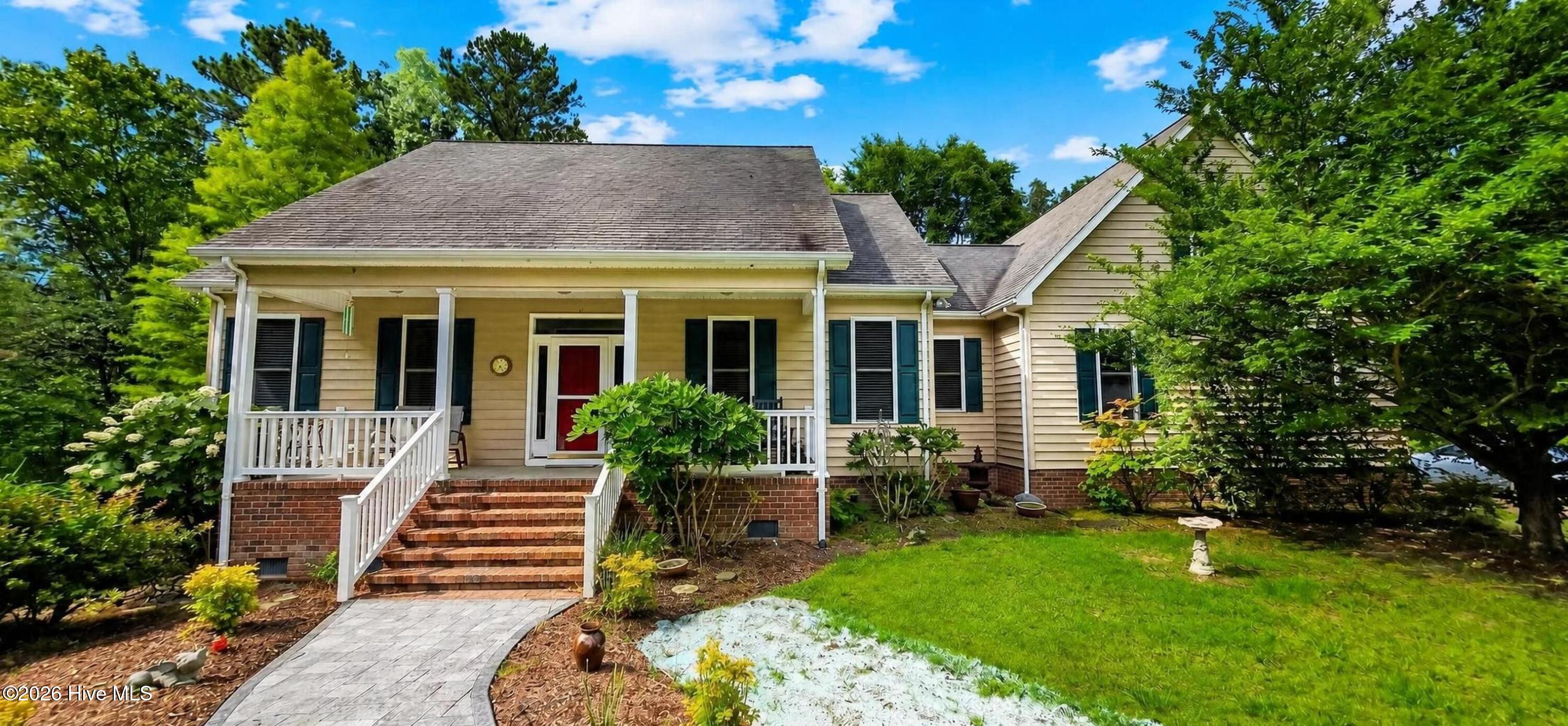 147 Johnson, Hertford, North Carolina, 3 Bedroom Bedrooms, 11 Room Rooms,3 BathroomBathrooms,Single family residence,For sale,Johnson,100578877 147 Johnson, Hertford, North Carolina, 3 Bedroom Bedrooms, 11 Room Rooms,3 BathroomBathrooms,Single family residence,For sale,Johnson,100578877