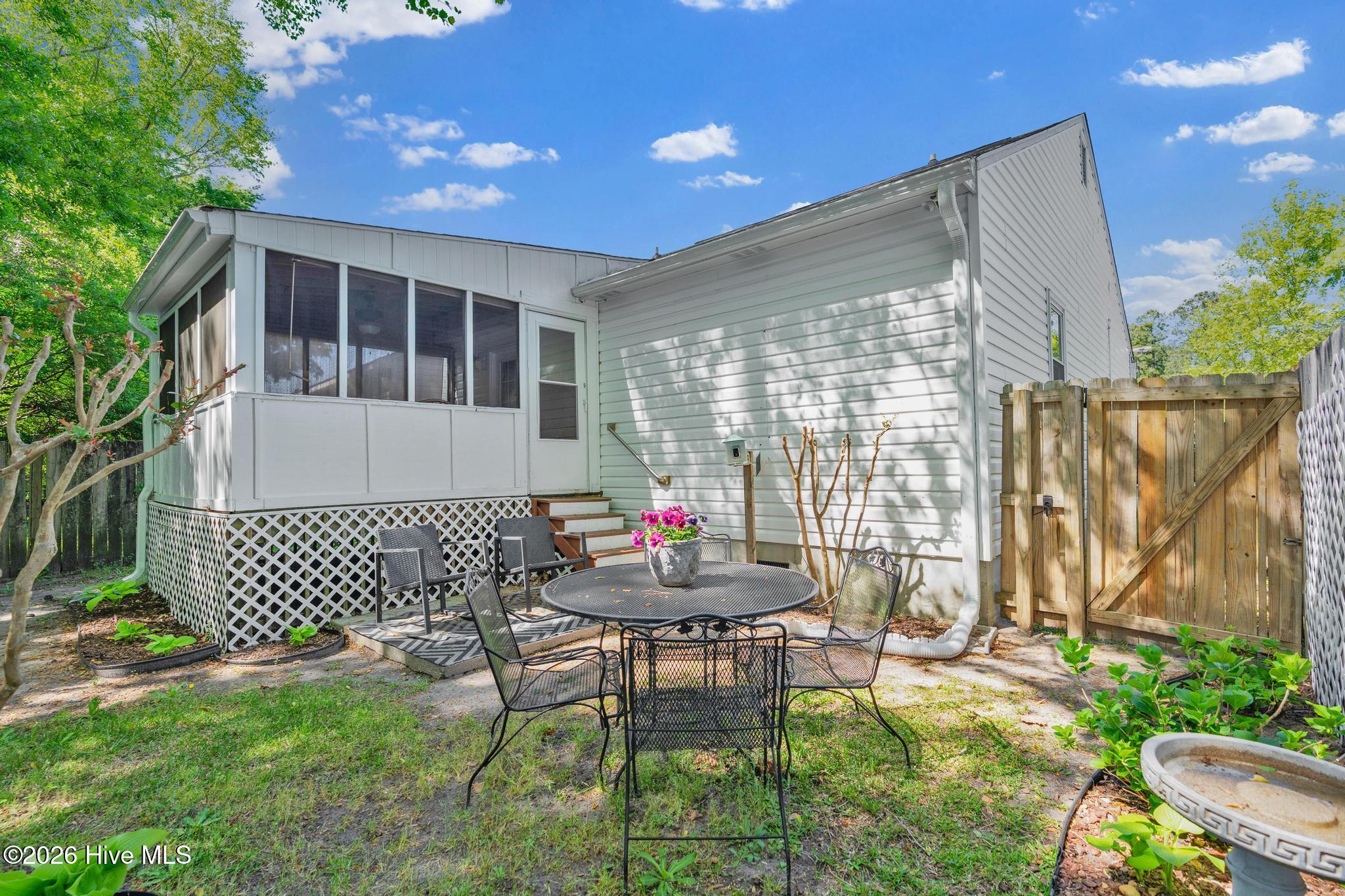 100566412 | Photo 20