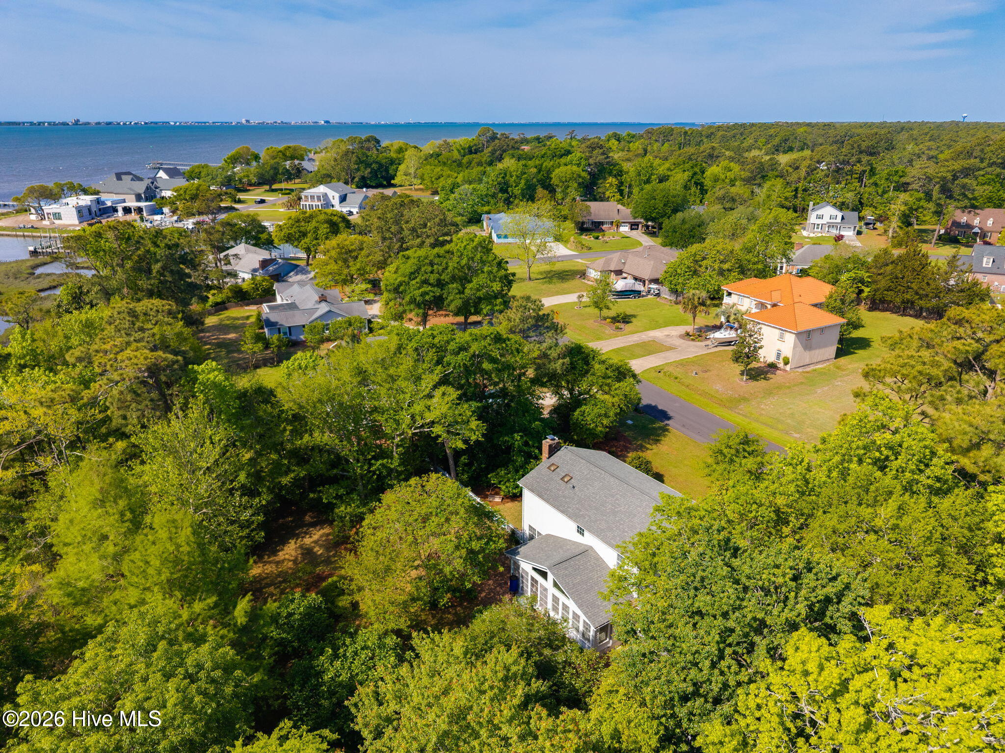 121 Gull Harbor Drive,Newport
