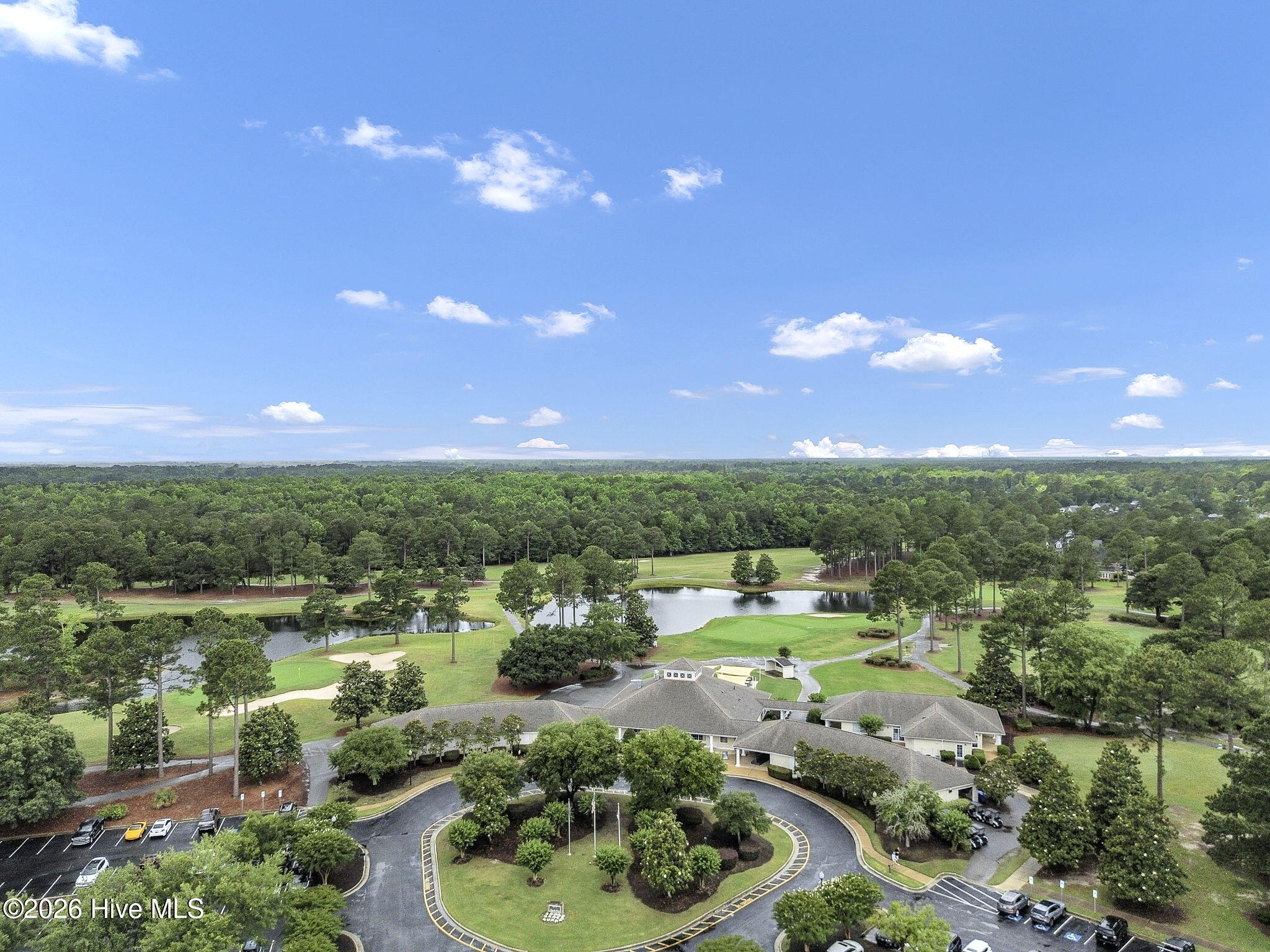 100557033 | Photo 40