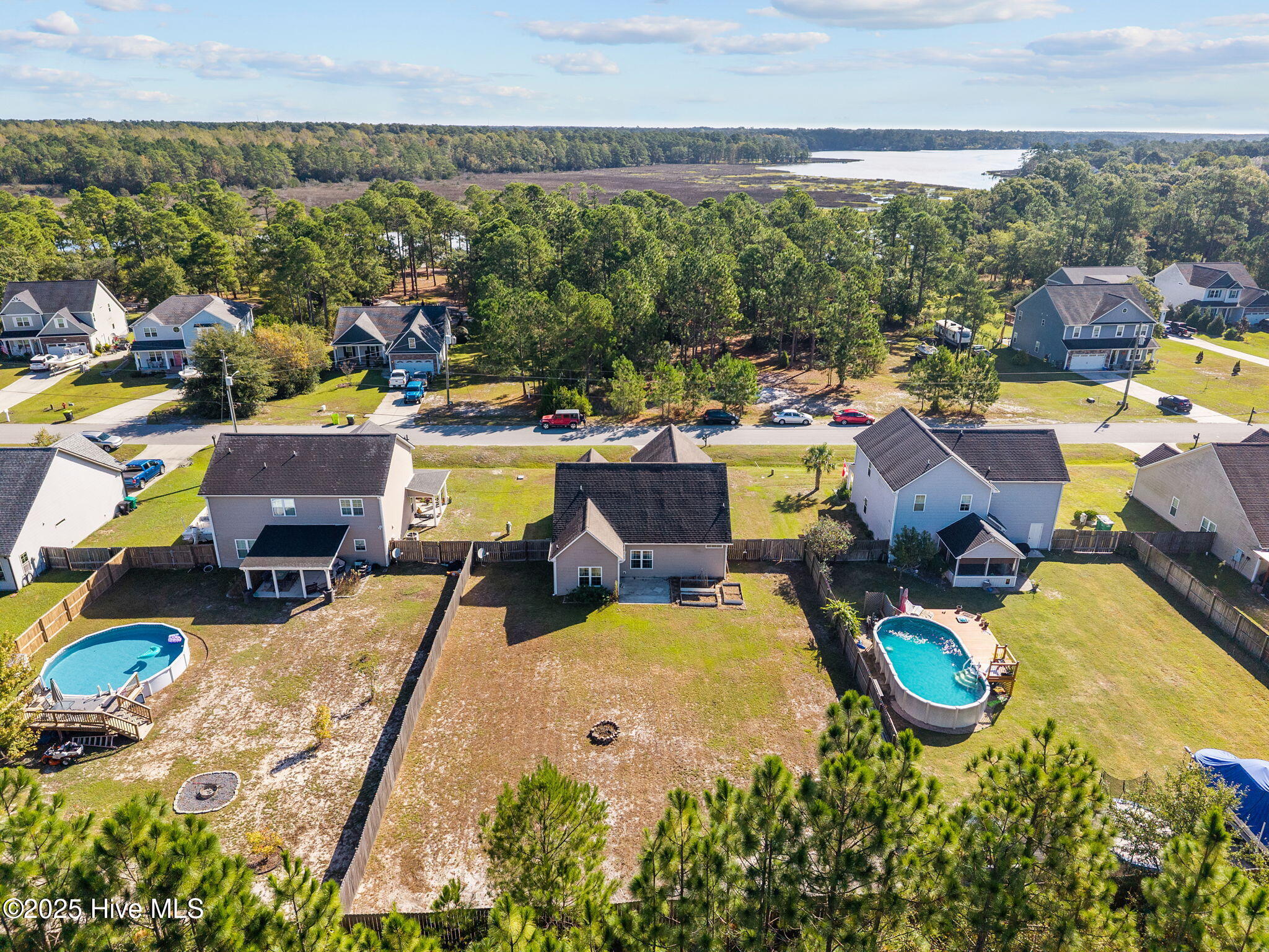 100562550 | Photo 30