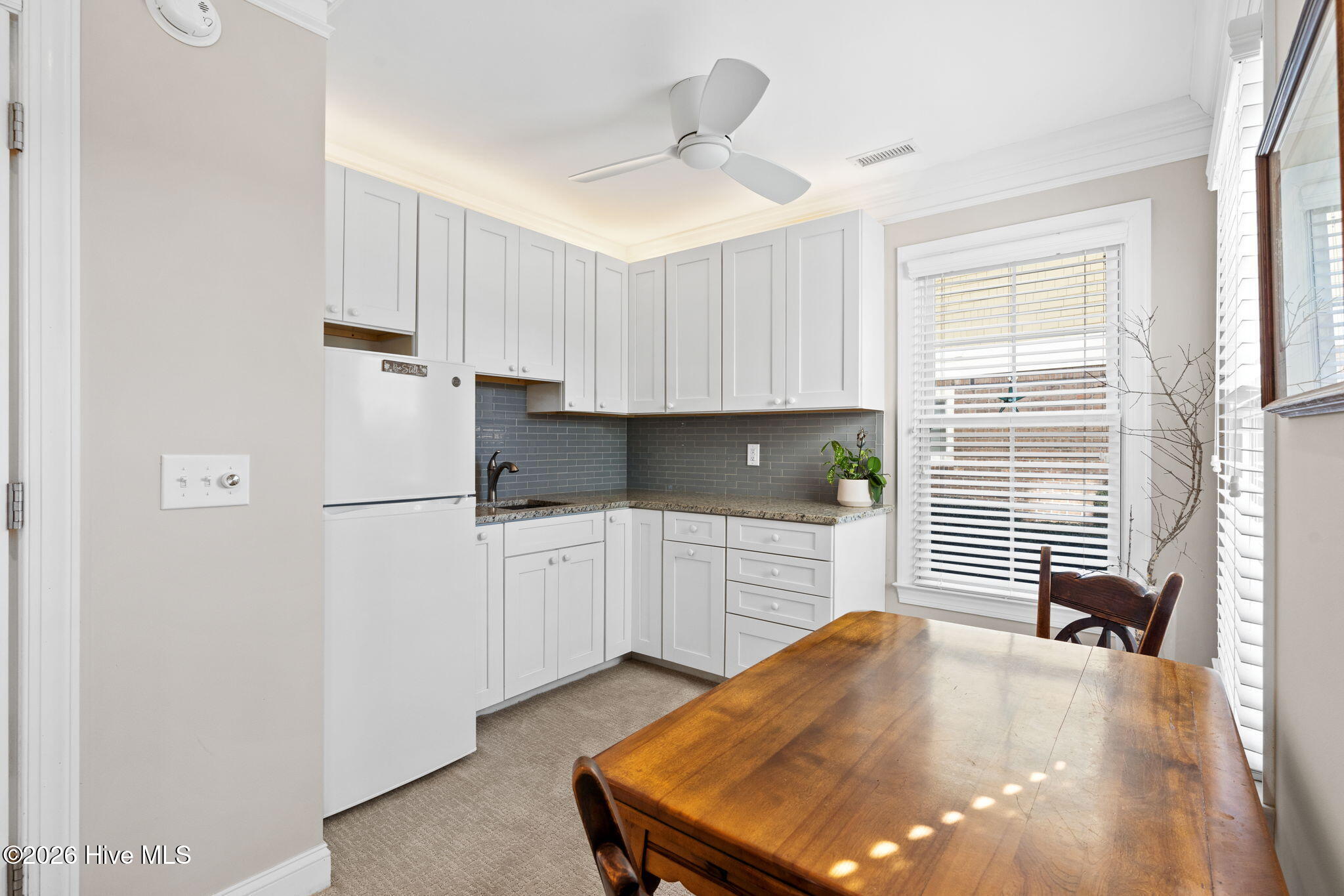 100550804 | Photo 39