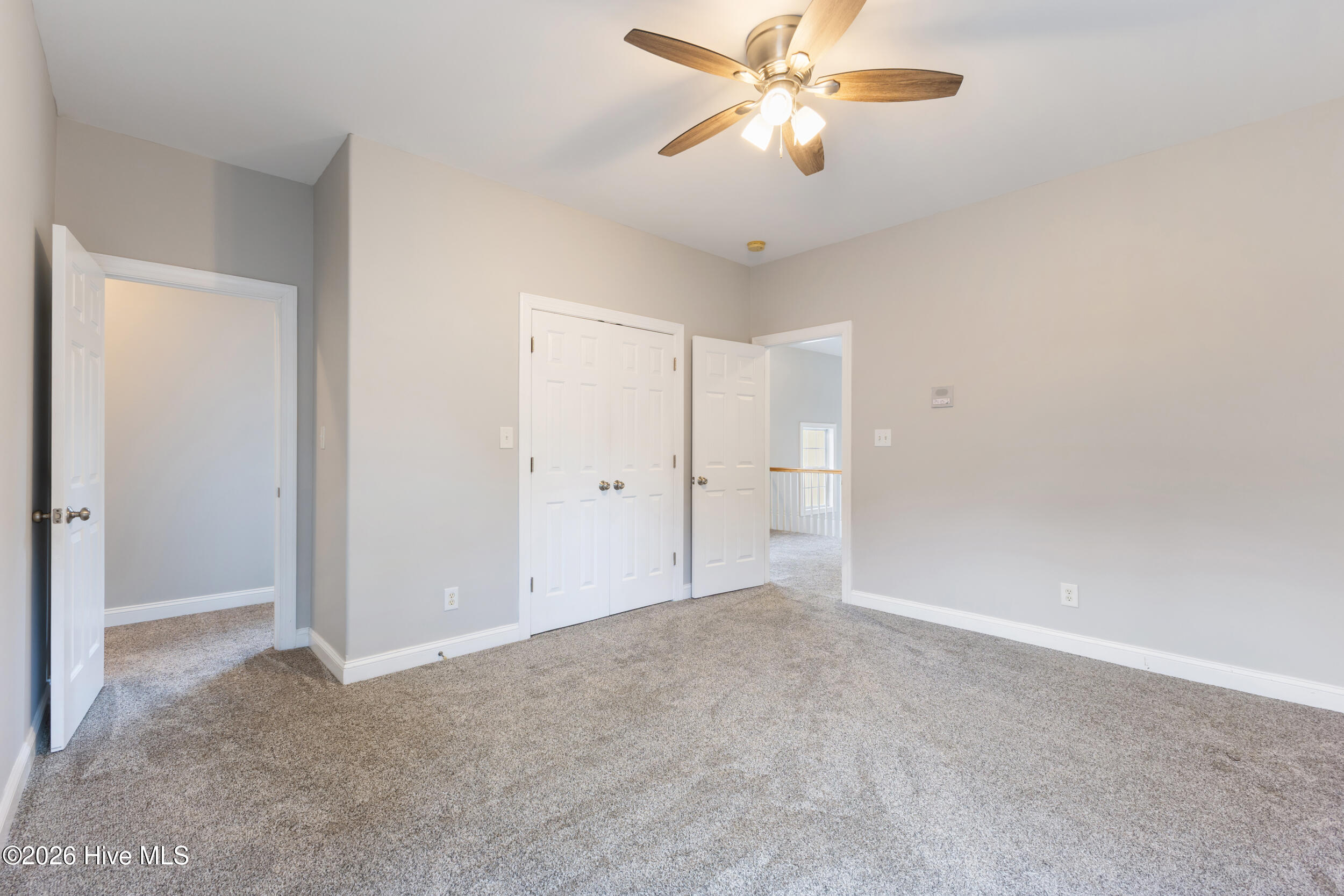 100557722 | Photo 21