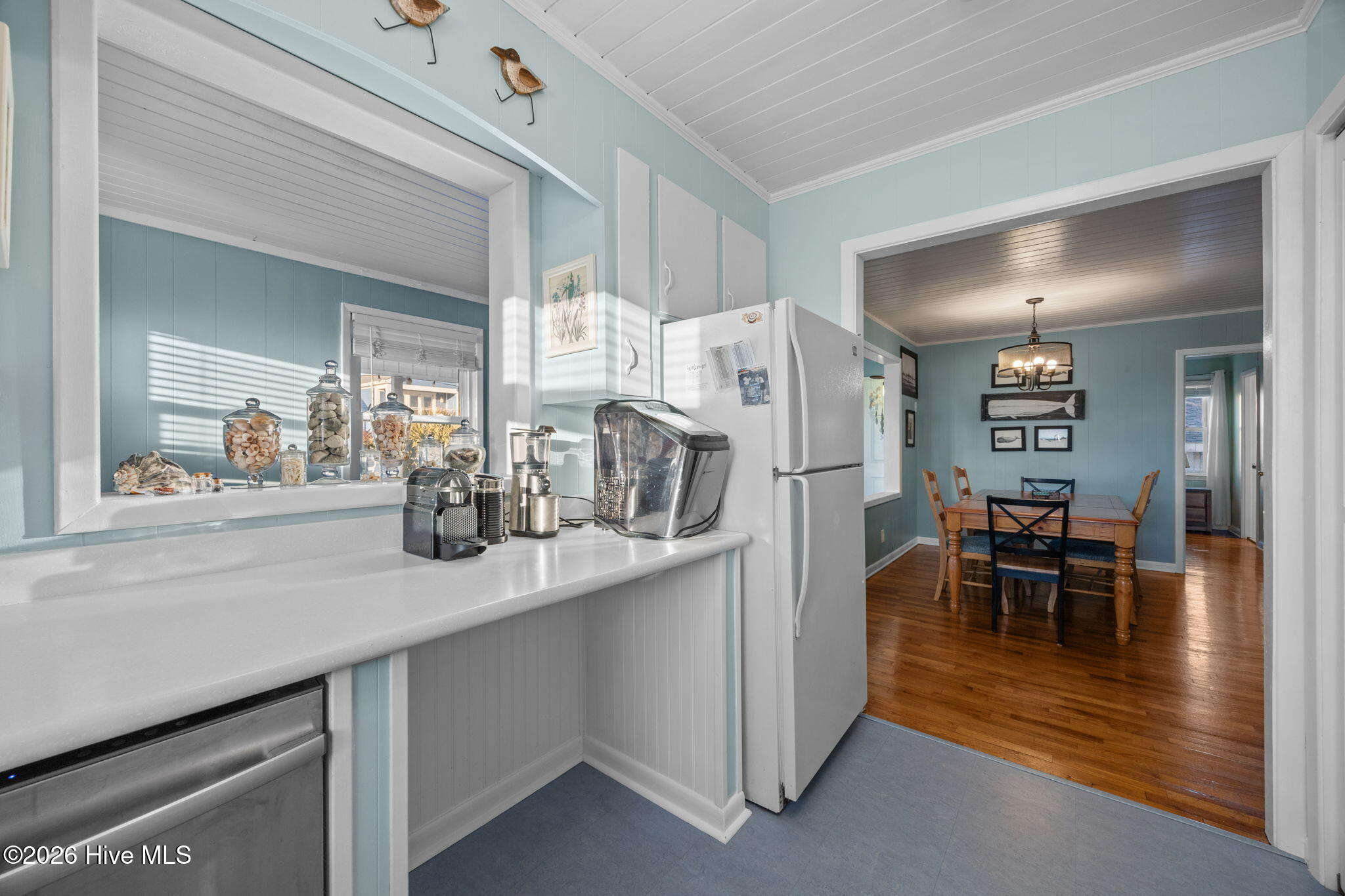 100549750 | Photo 32