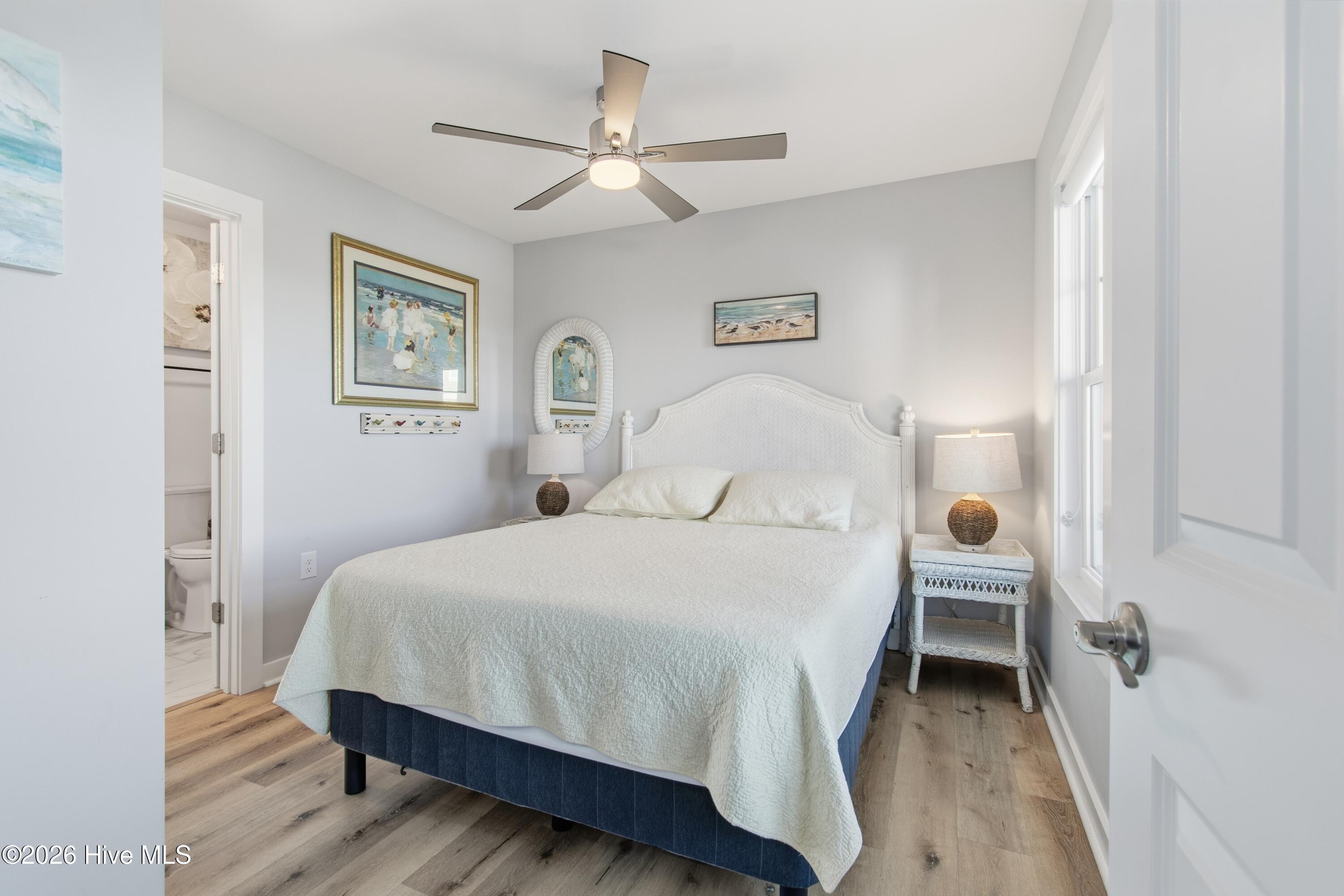 100547553 | Photo 24