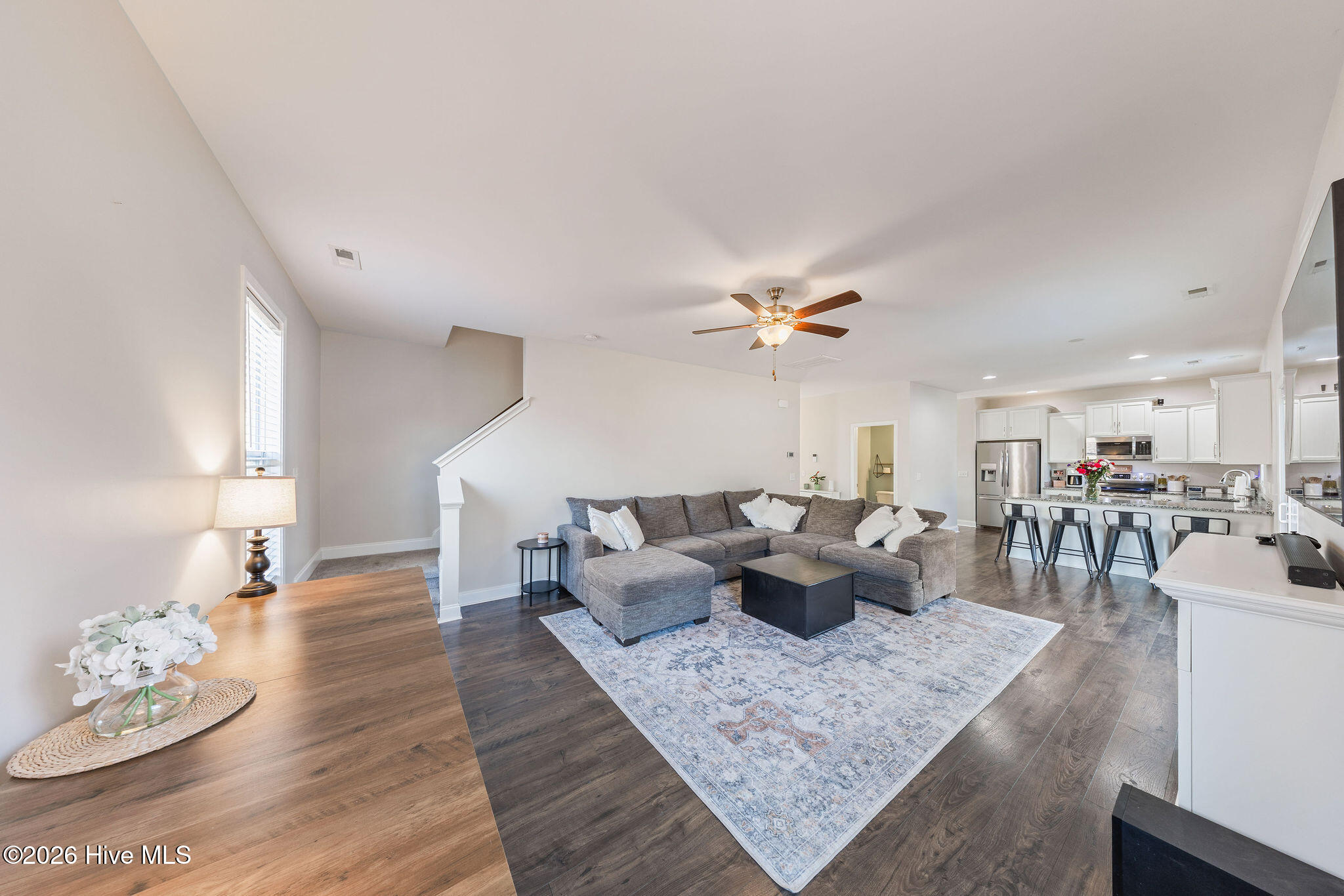 100548574 | Photo 13