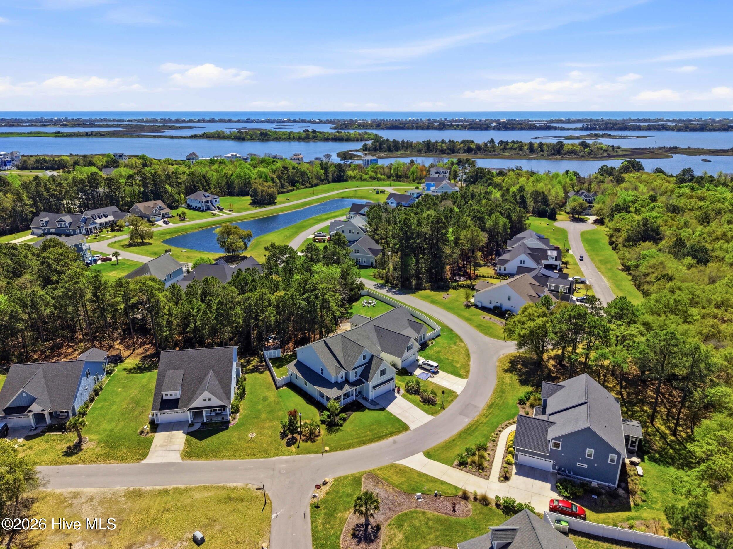 100565471 | Photo 62