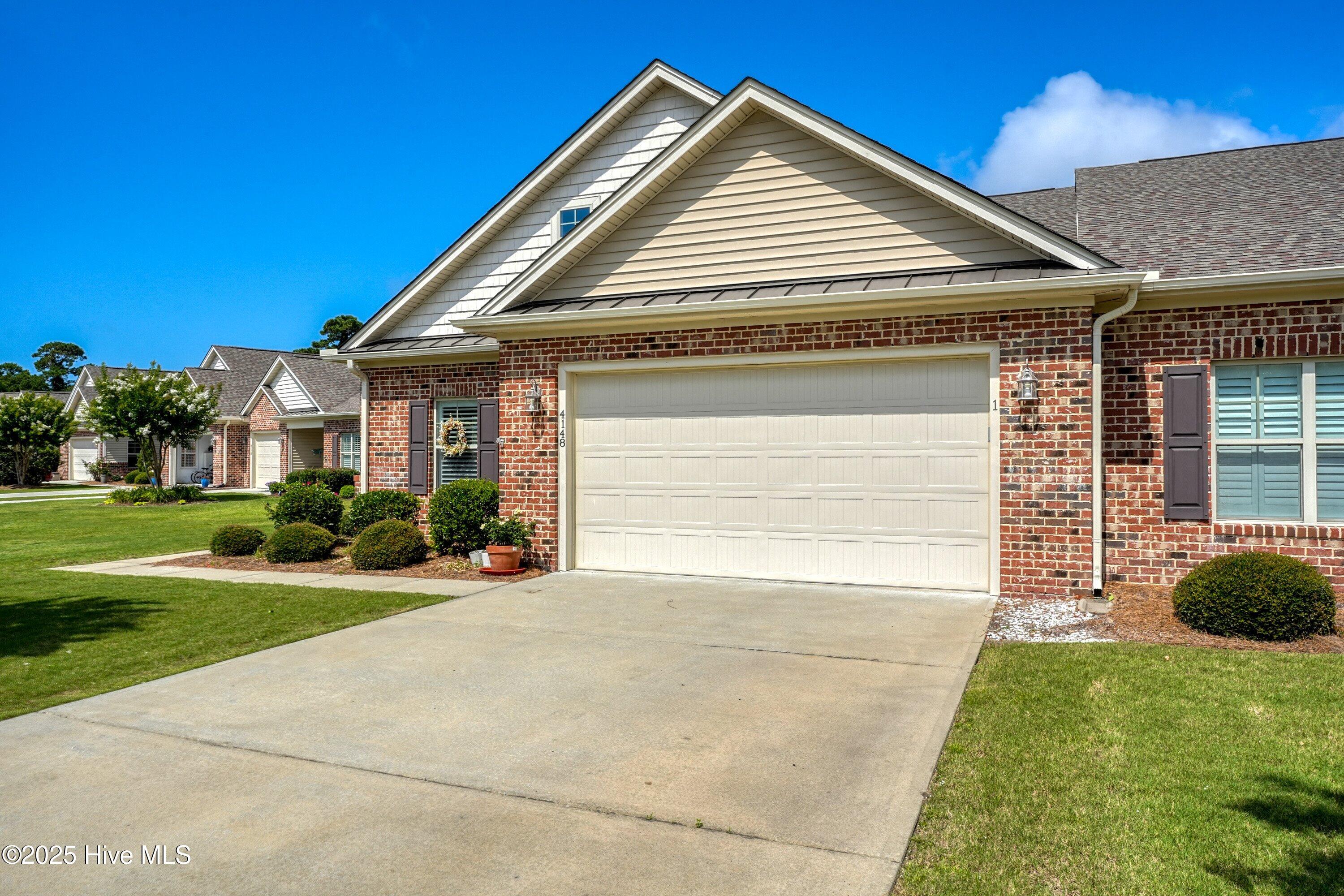 4148 S Harbor Circle SE 1, Southport, NC 28461 – photo 2: 4148-south-harbor-circle-unit-1-02