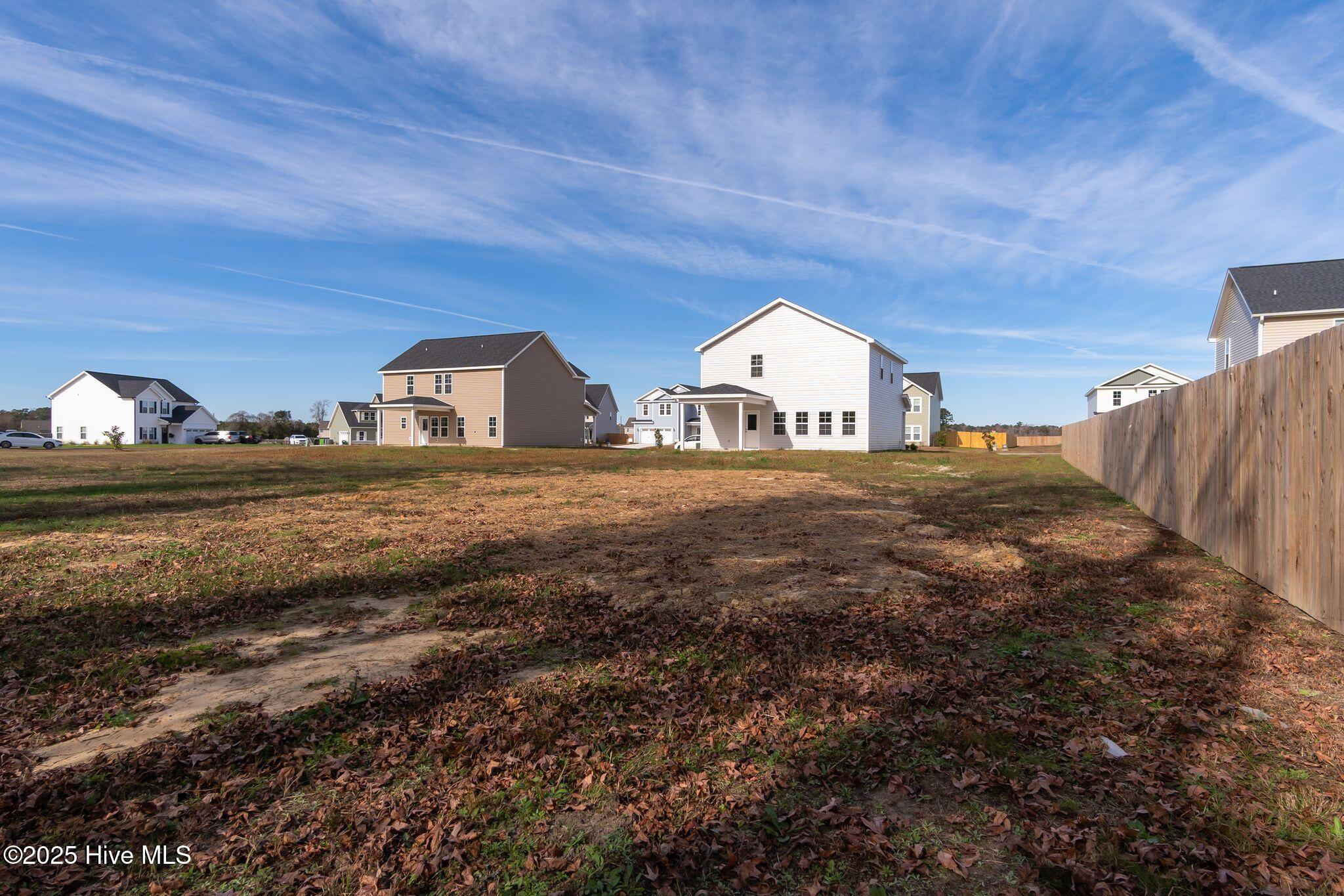 100531005 | Photo 42