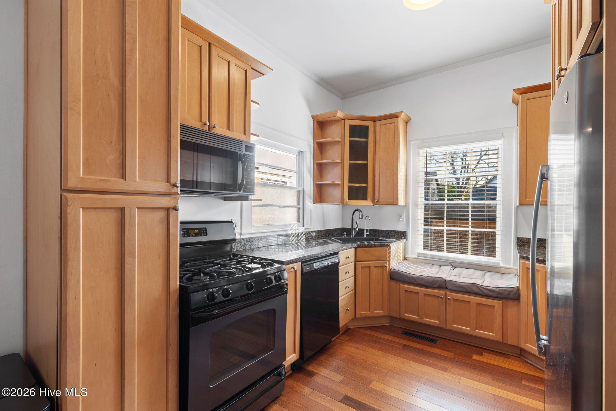 100550239 | Photo 20