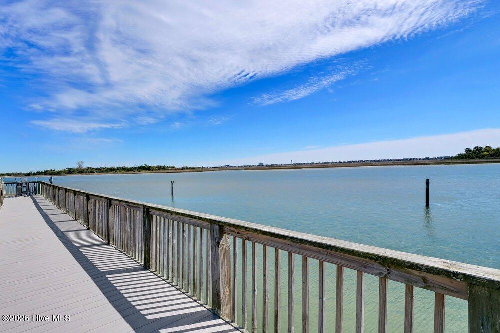 100559715 | Photo 70