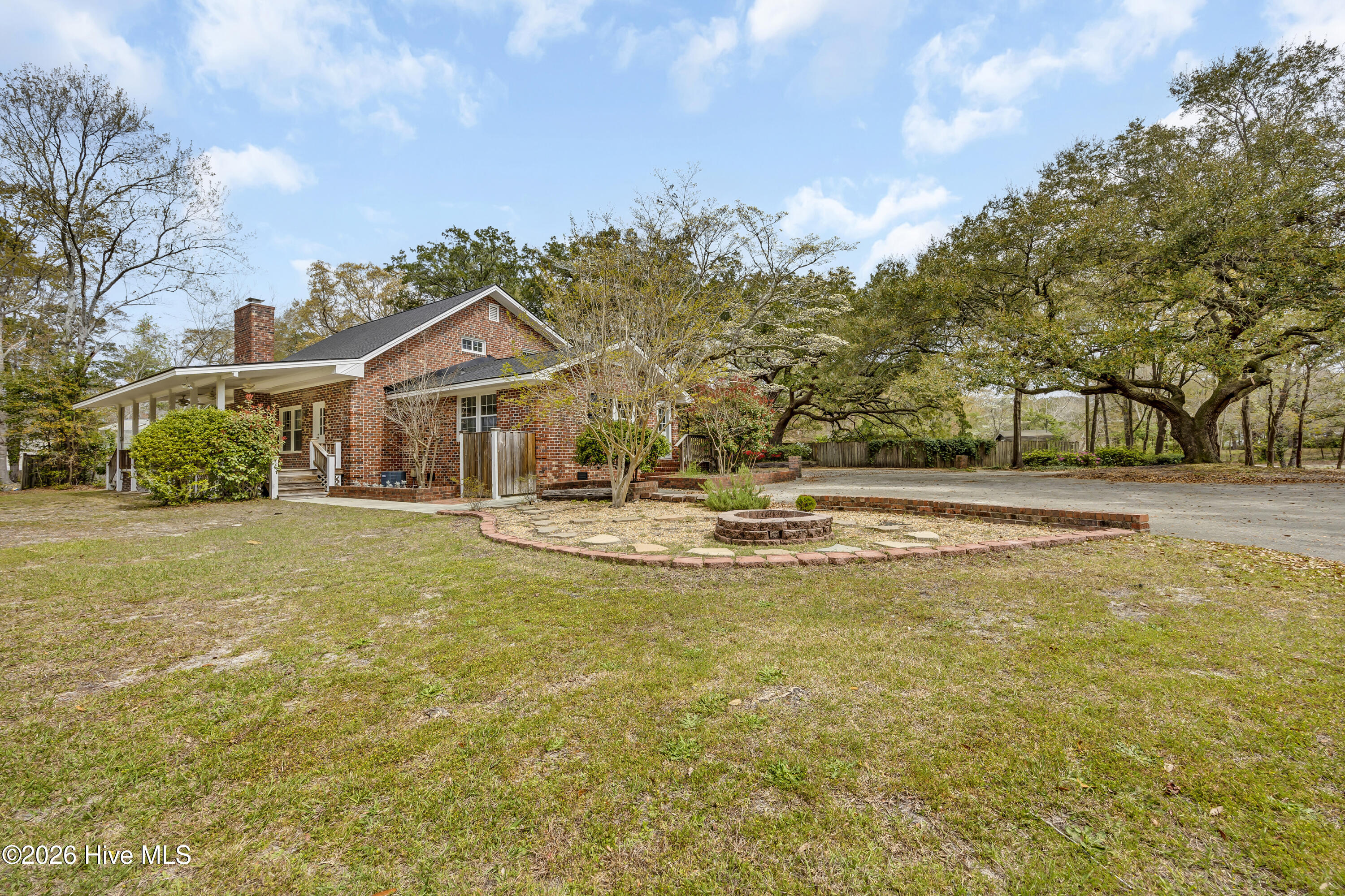 100563507 | Photo 19