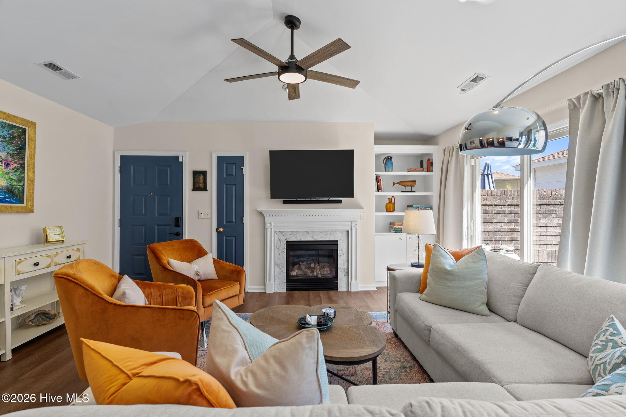 100564364 | Photo 13