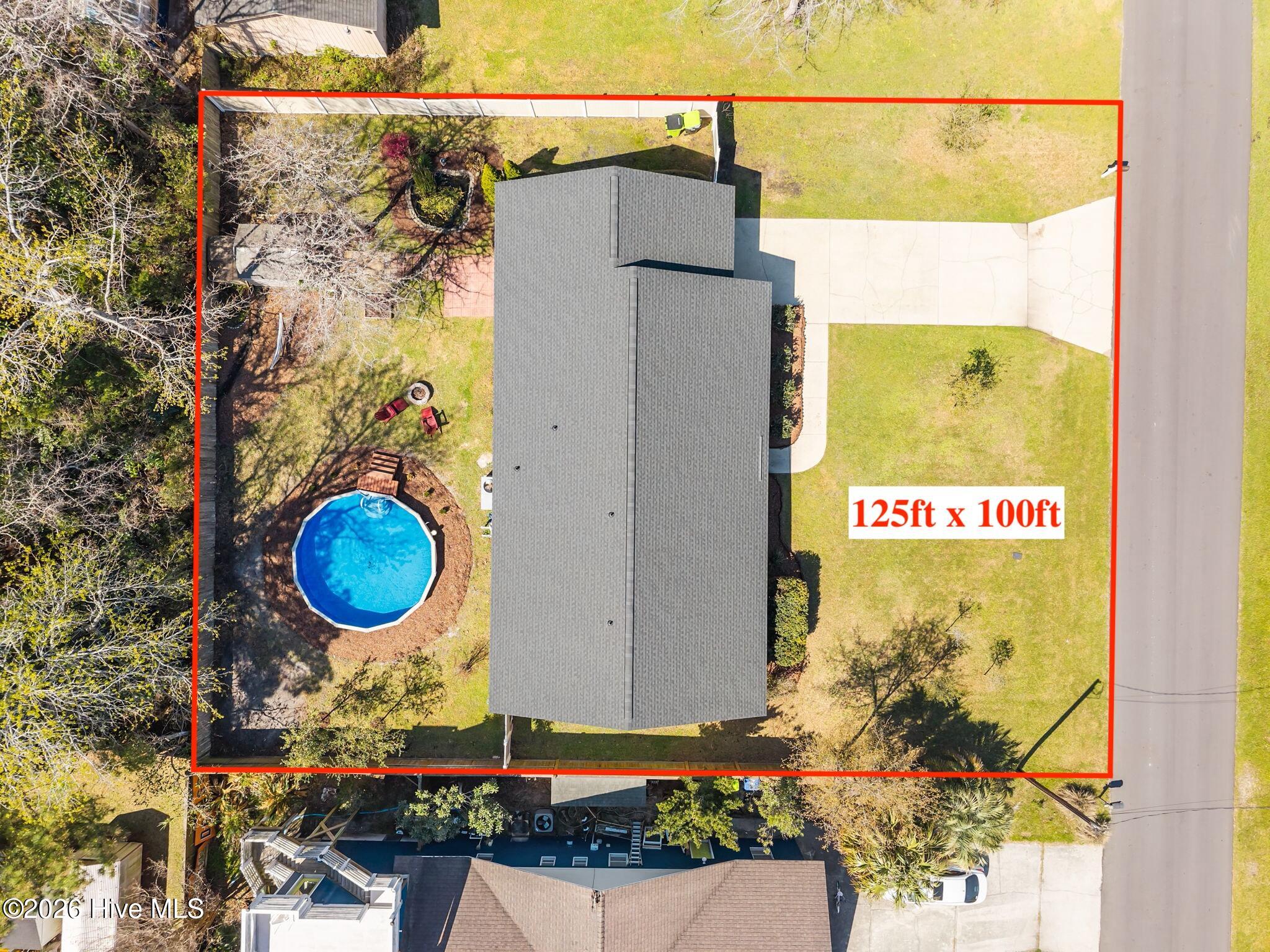 100569191 | Photo 47