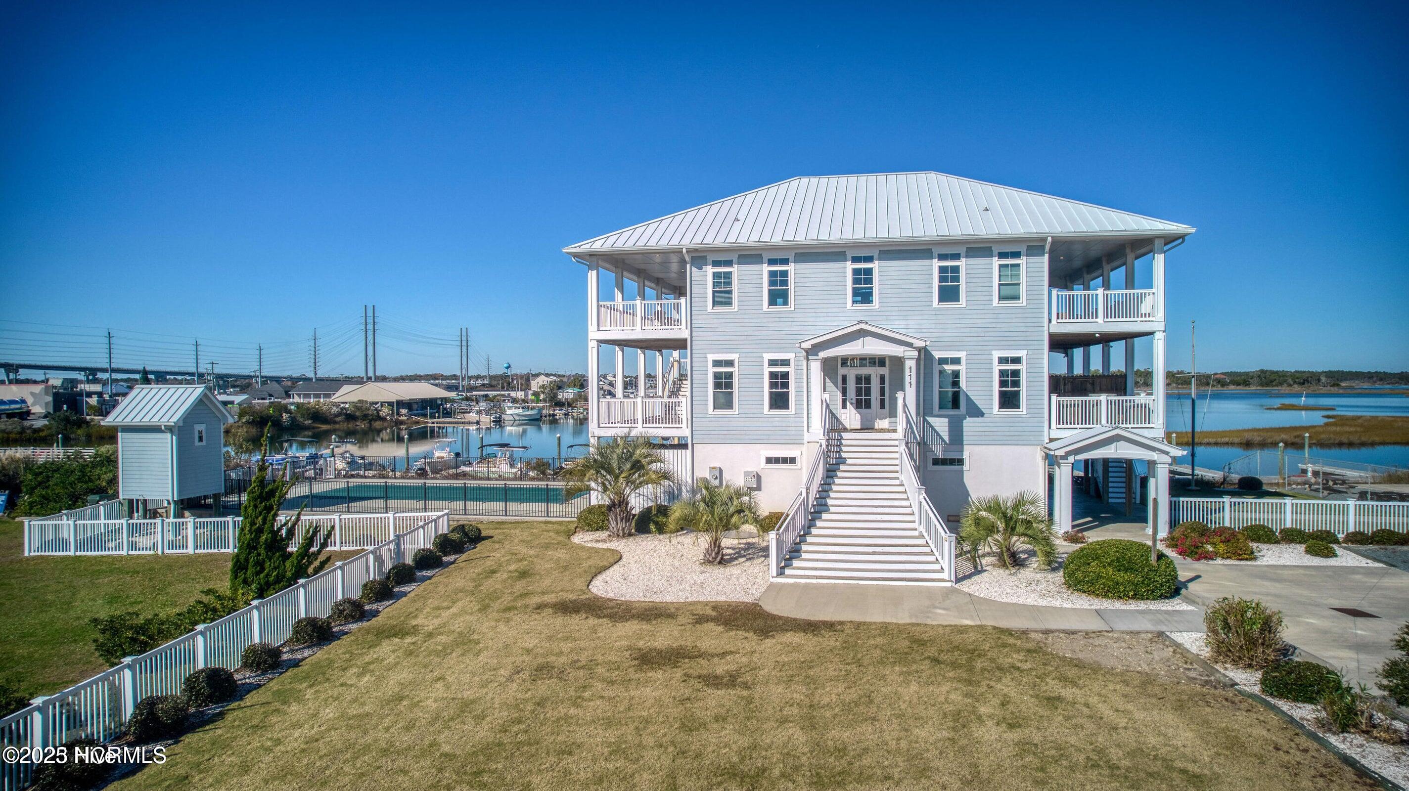 100514577 | Photo 41