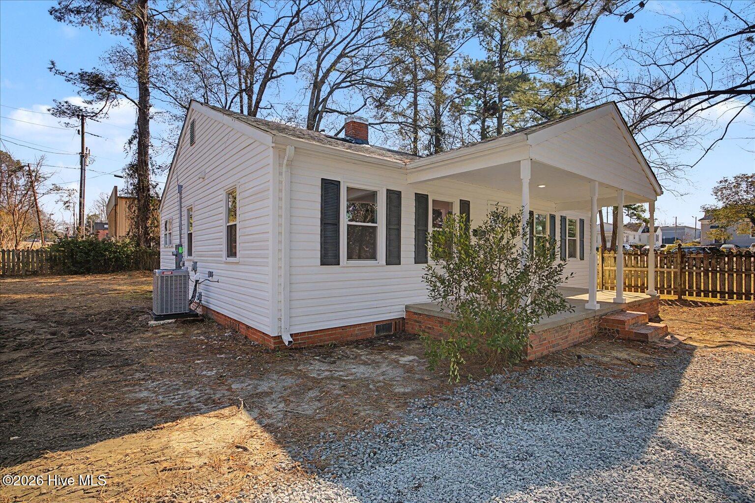 100554181 | Photo 47