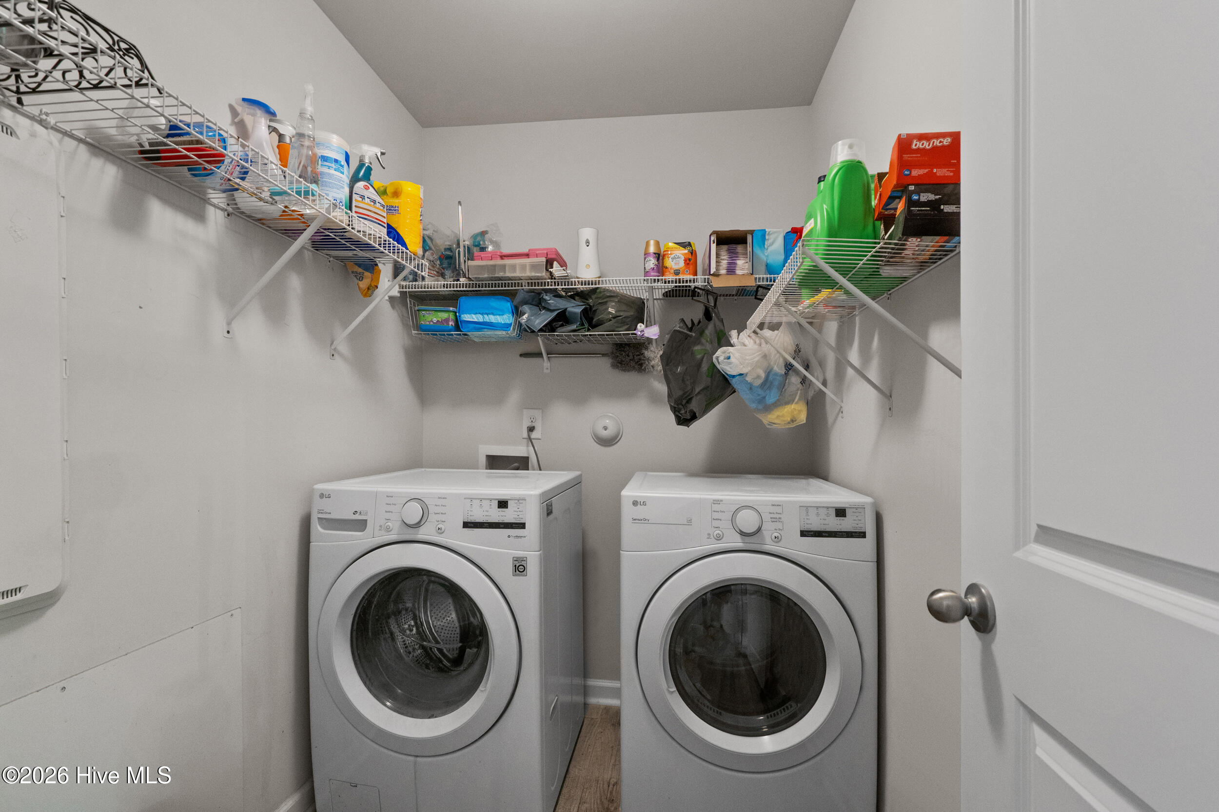 100563374 | Photo 28