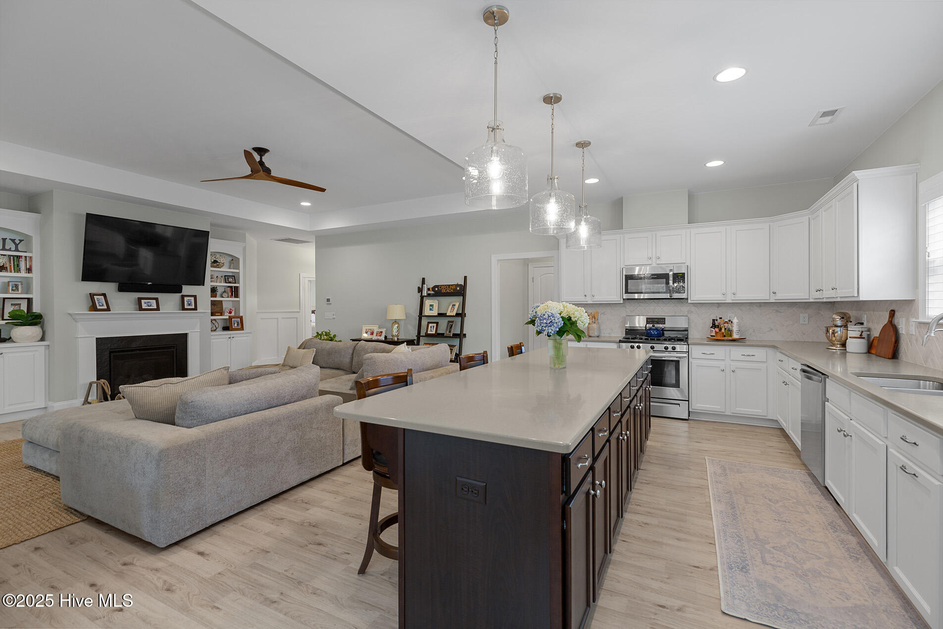5744 Brown Pelican Lane, Wilmington, NC 28409 – photo 11: BrownPelican5744-5kitShaneL33A4387-CR2