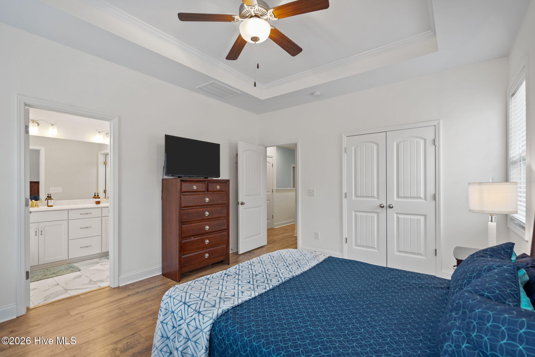 100558672 | Photo 32