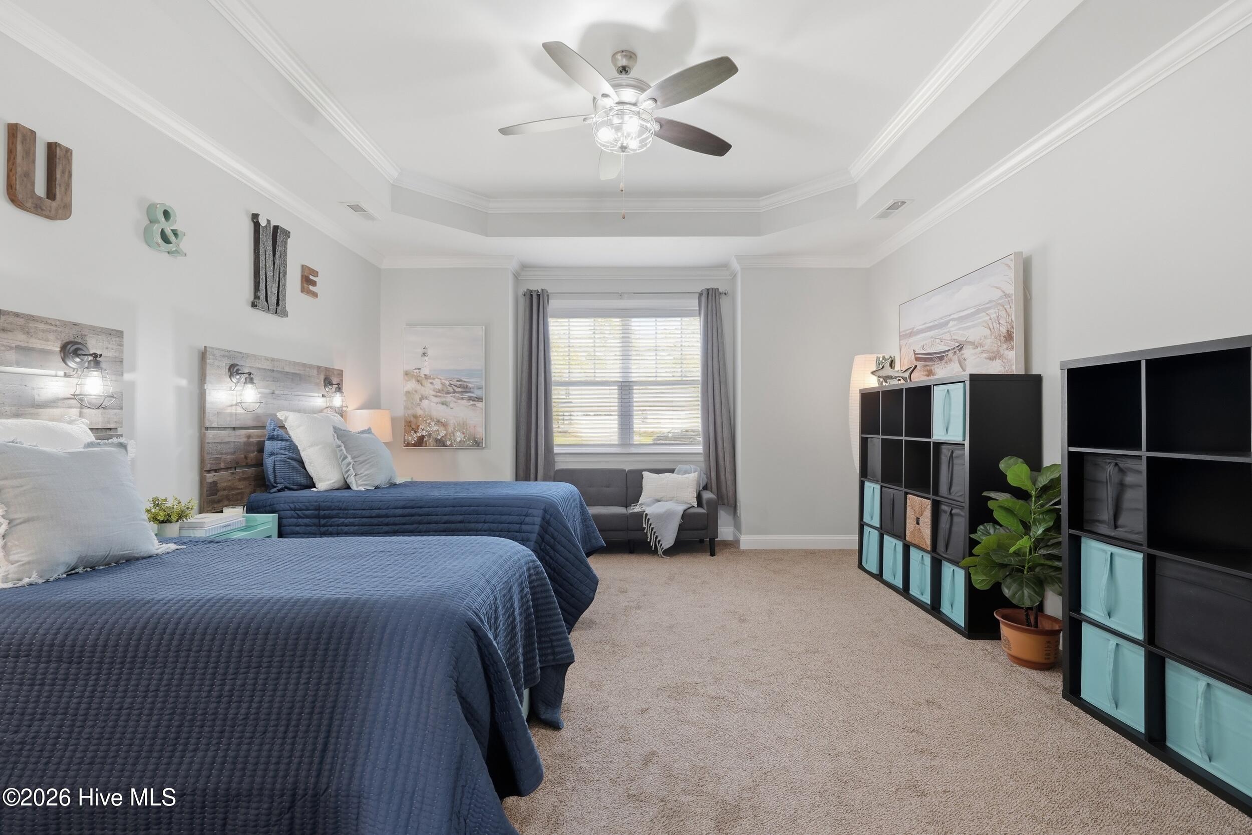 100565388 | Photo 26