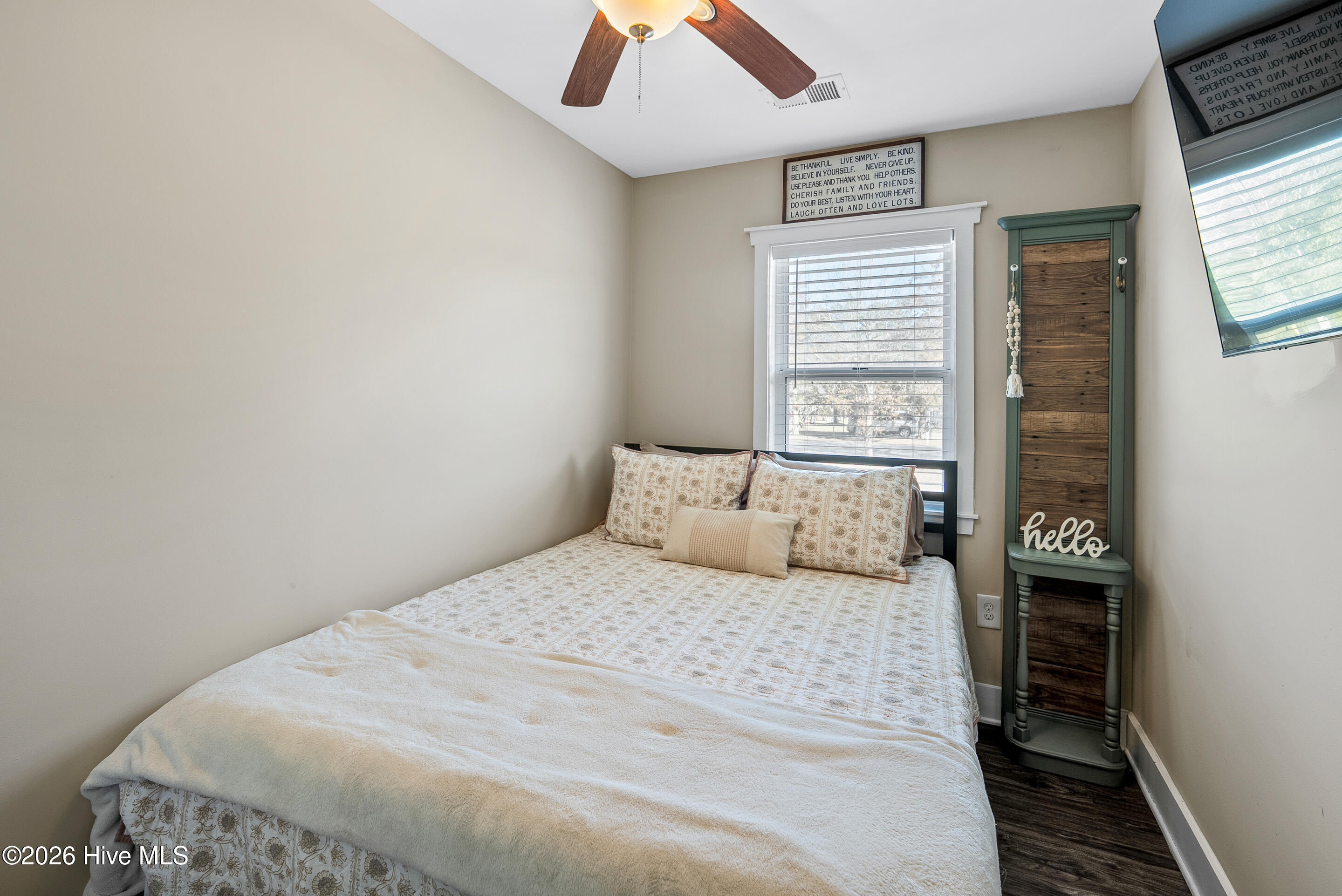 100555507 | Photo 17