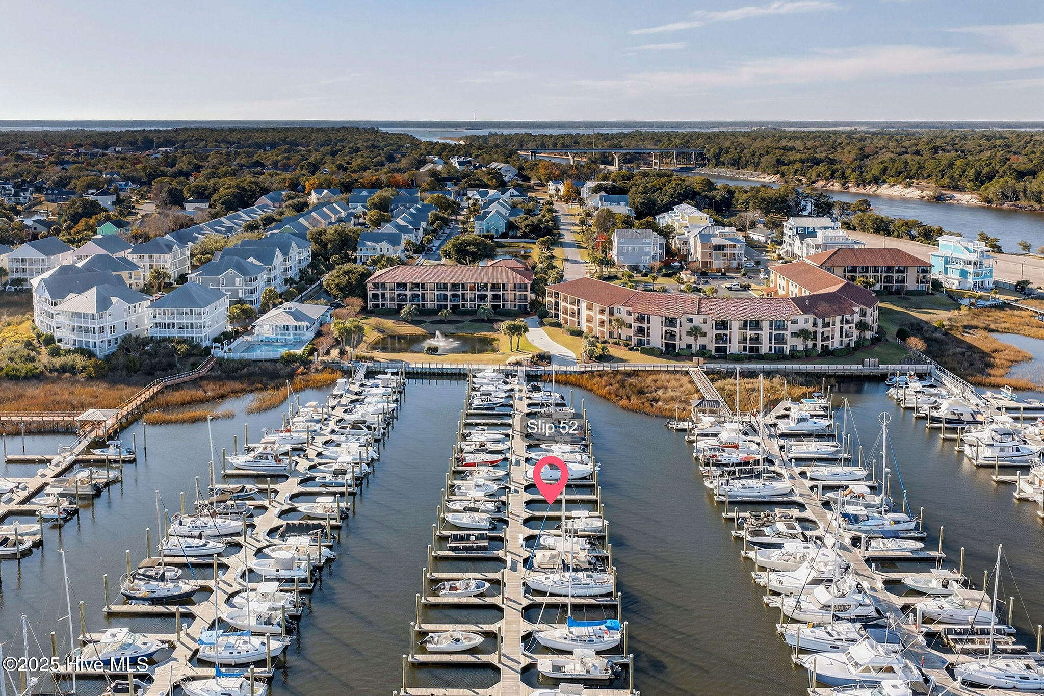 100545010 | Photo 13