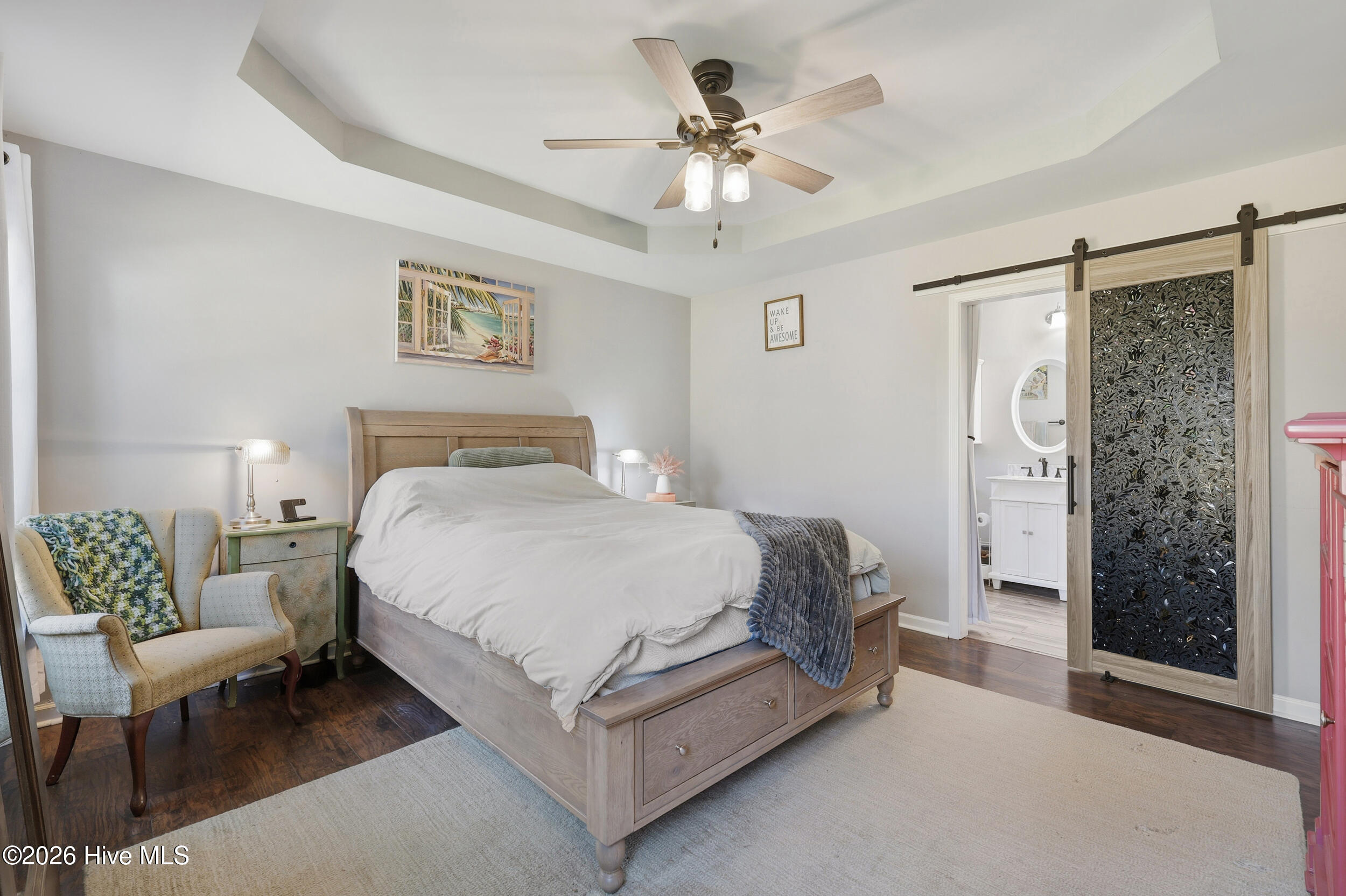 100554592 | Photo 17