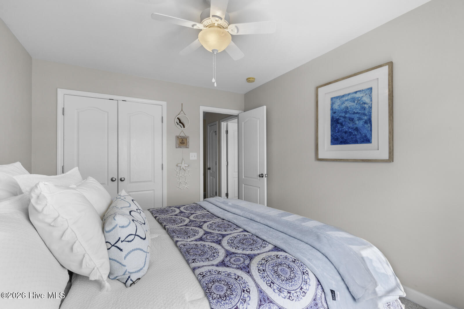 100555992 | Photo 26