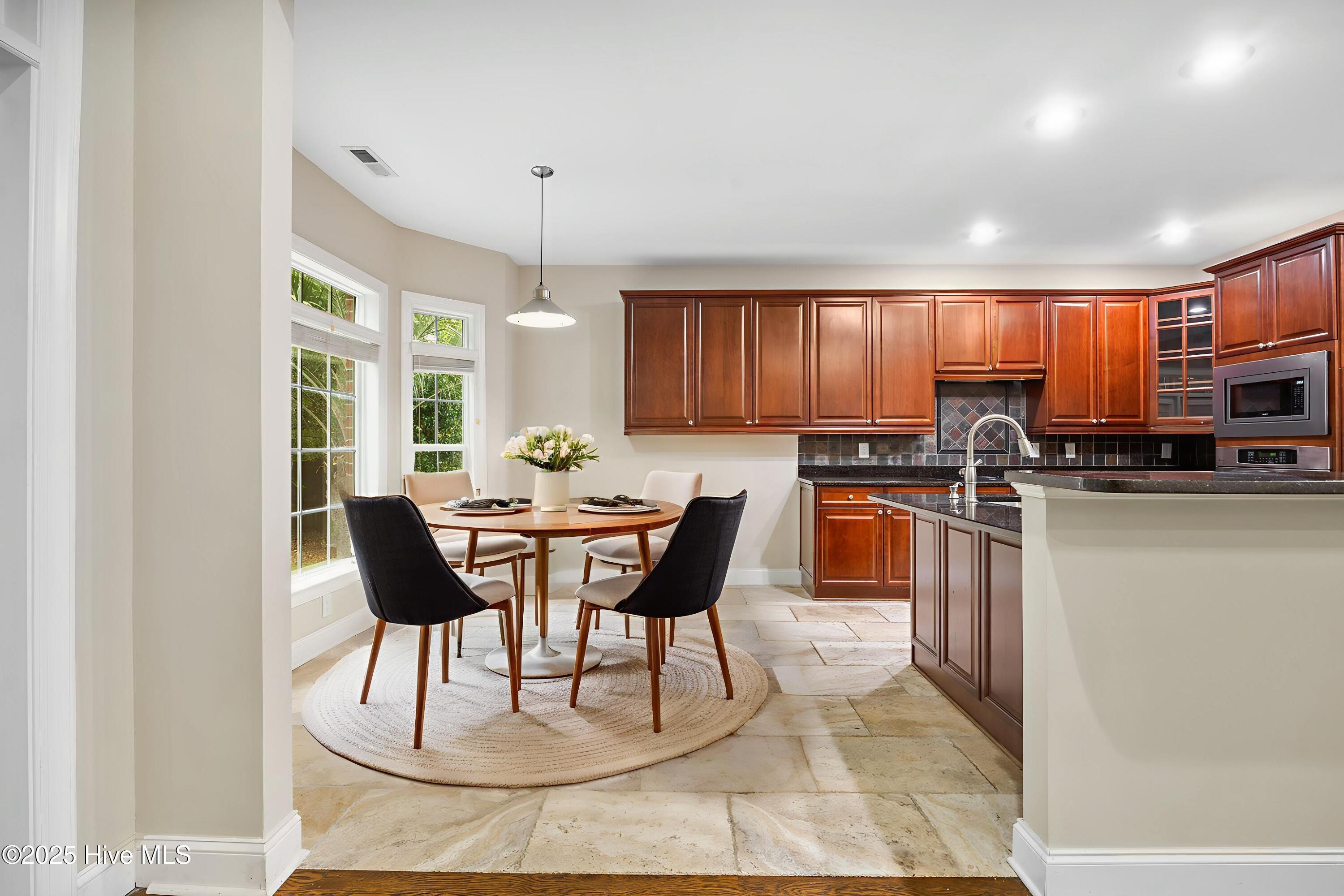 310 Lockerby Lane, Wilmington, NC 28411 – photo 10: 310 Lockerby Lane