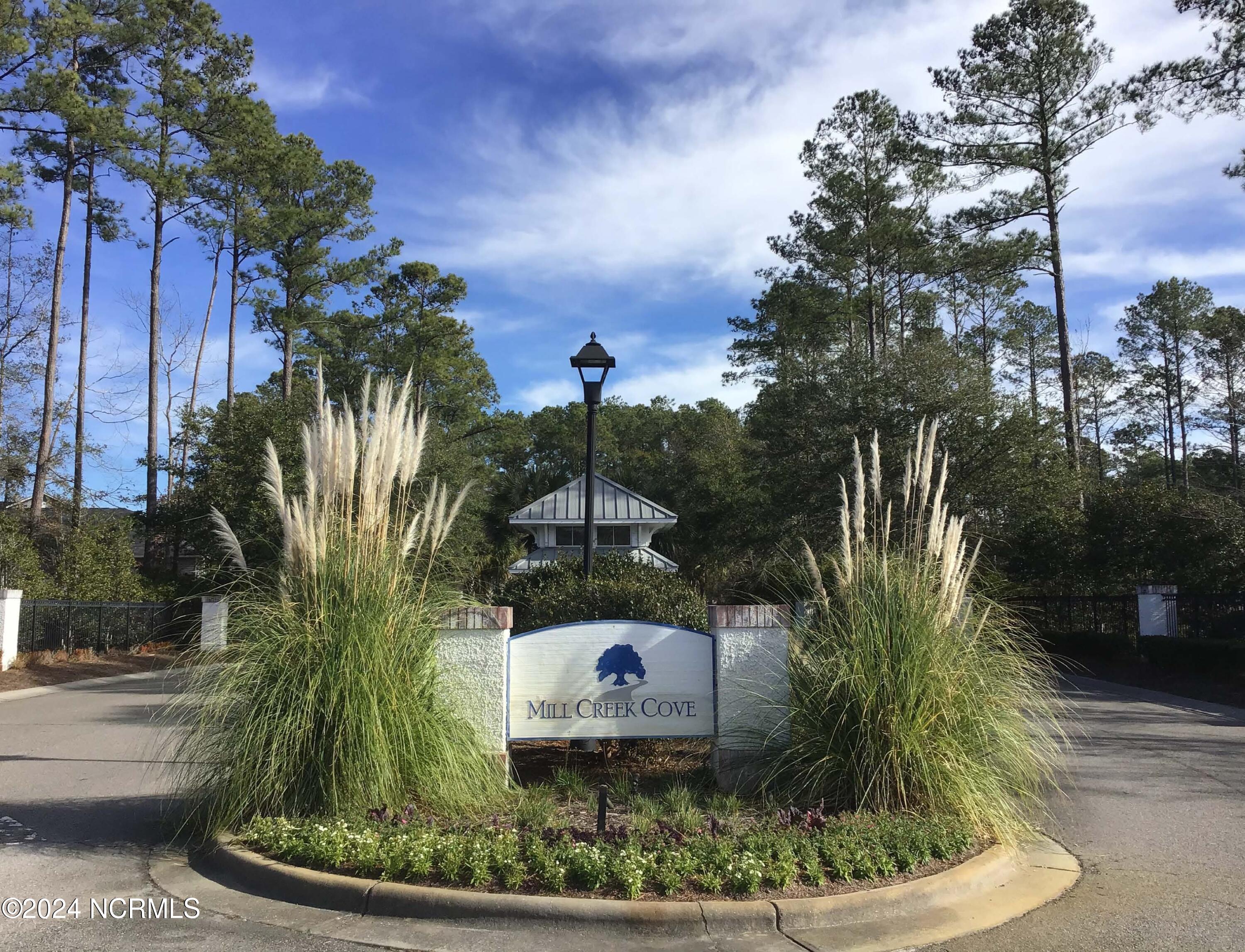 100522611 | Photo 55