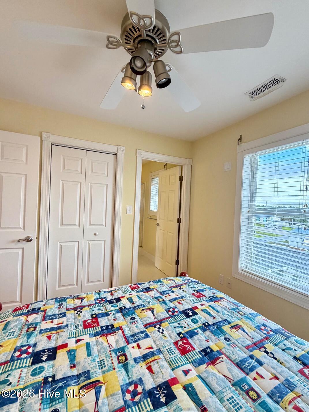 8526 Ocean View Drive,Emerald Isle