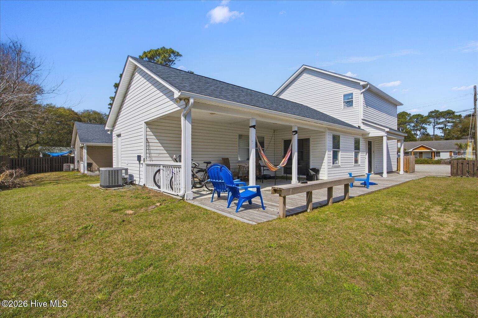 100560546 | Photo 19