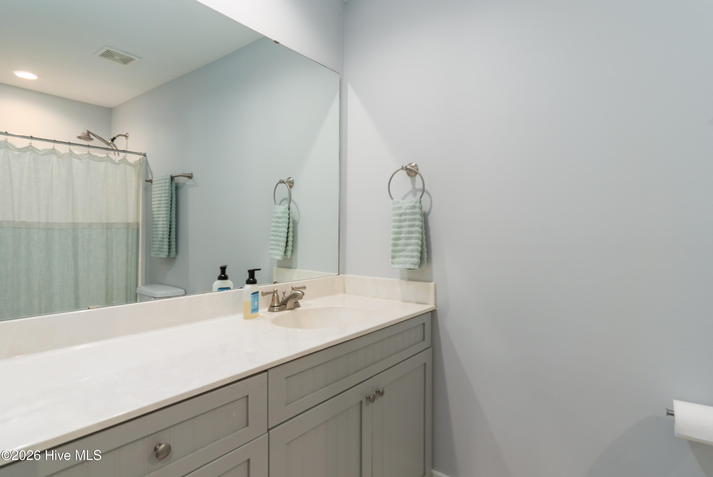 100558497 | Photo 39