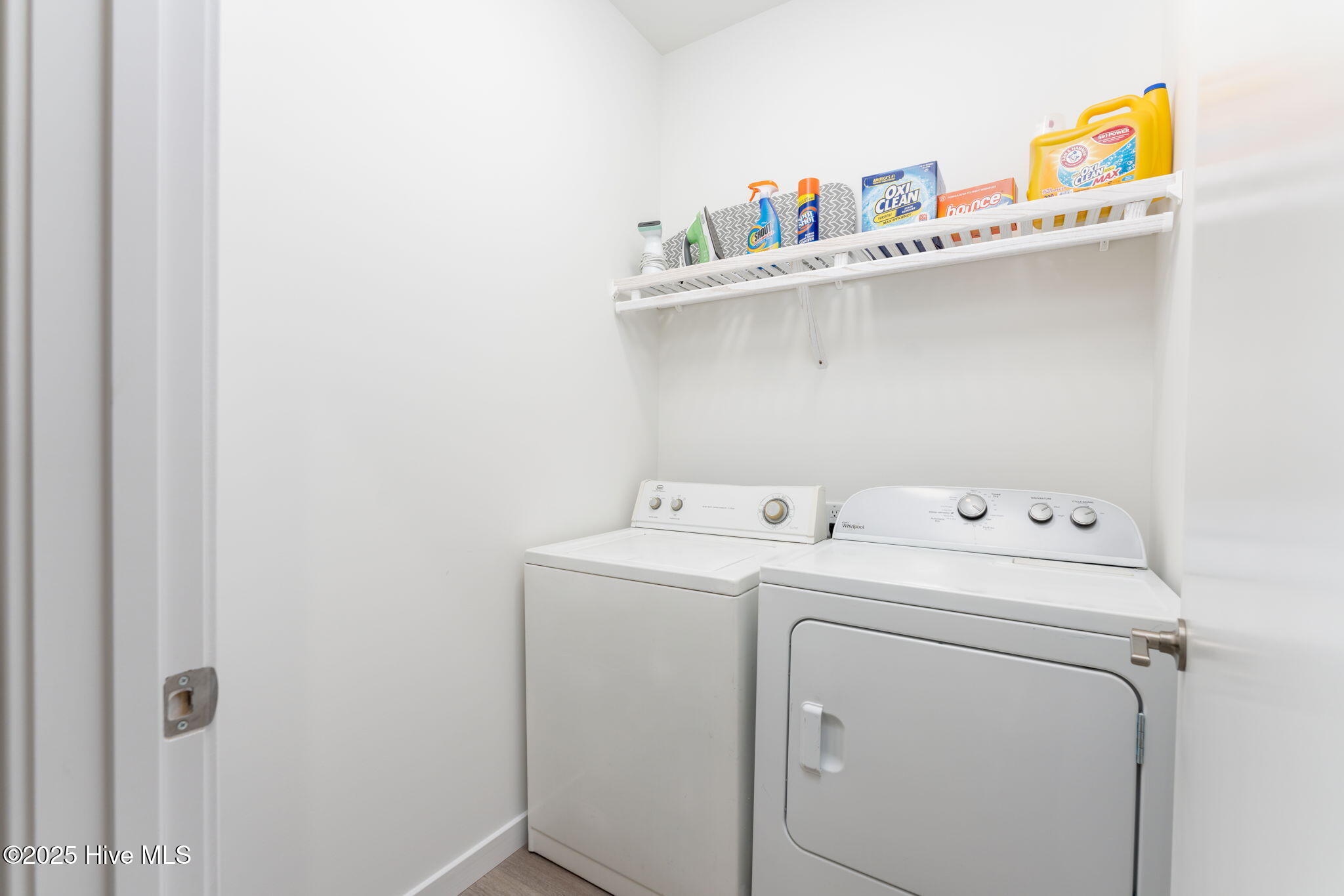 100485156 | Photo 42