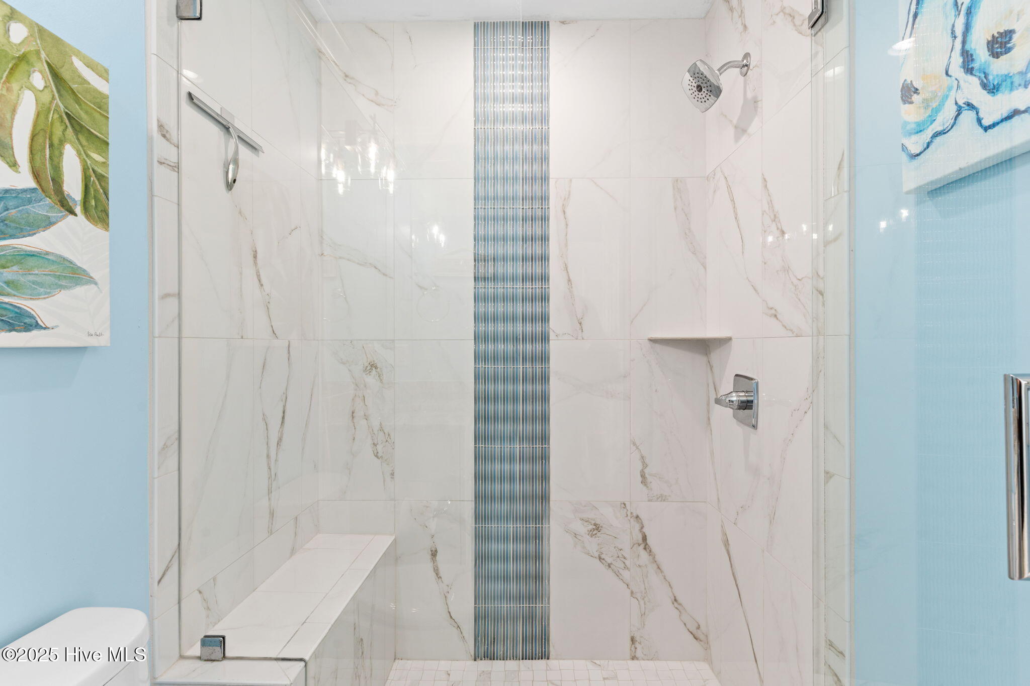 100541677 | Photo 34