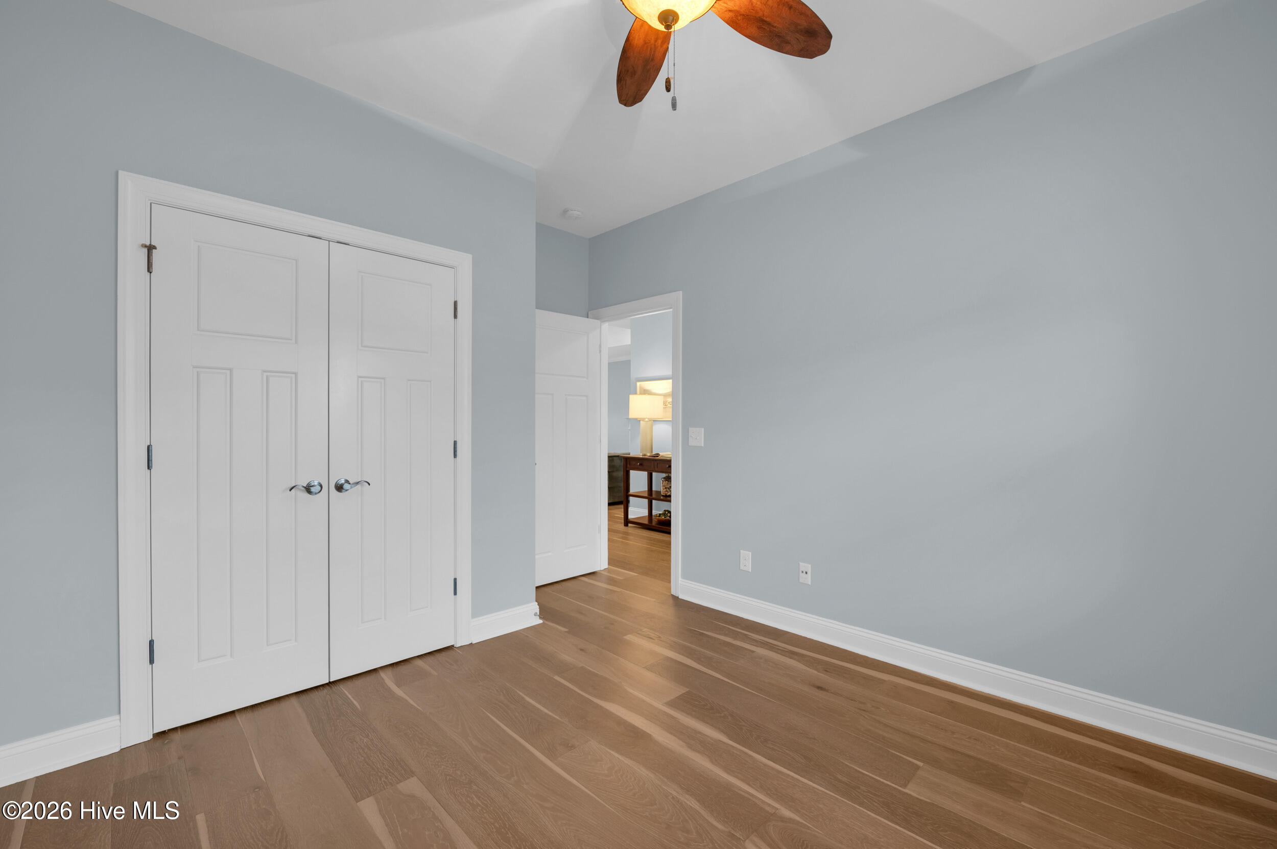 100551592 | Photo 25