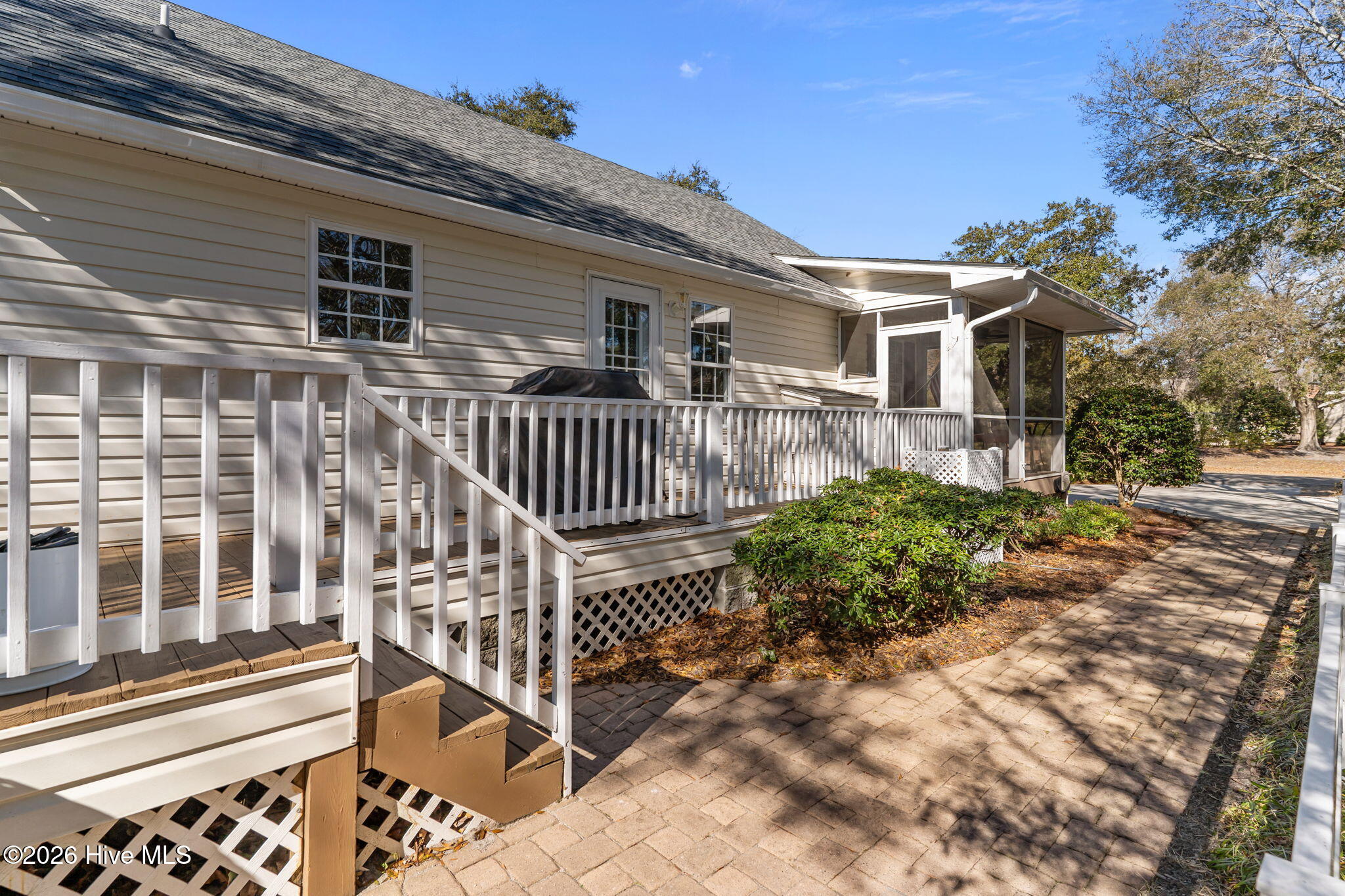 100546550 | Photo 39