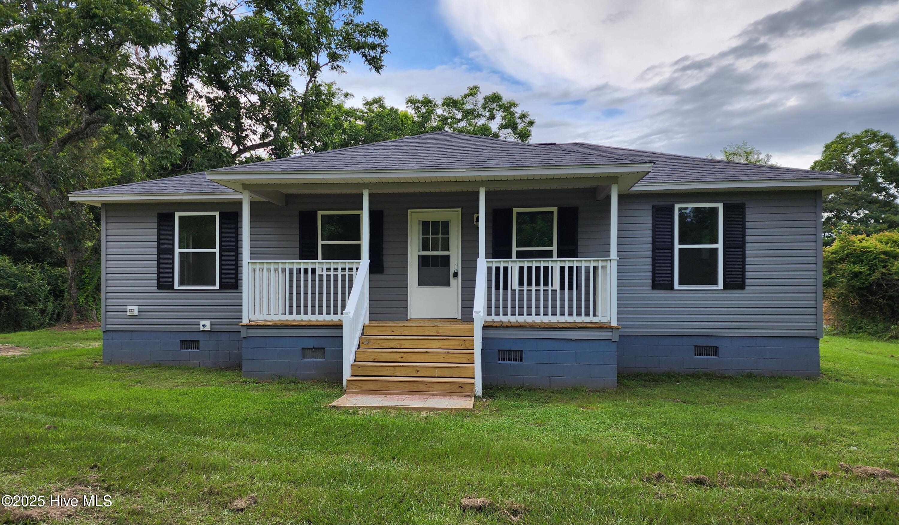 Homes for sale in Bolton, NC | 711 Smith Ln, Bolton, NC 28423 | MLS# 100521170