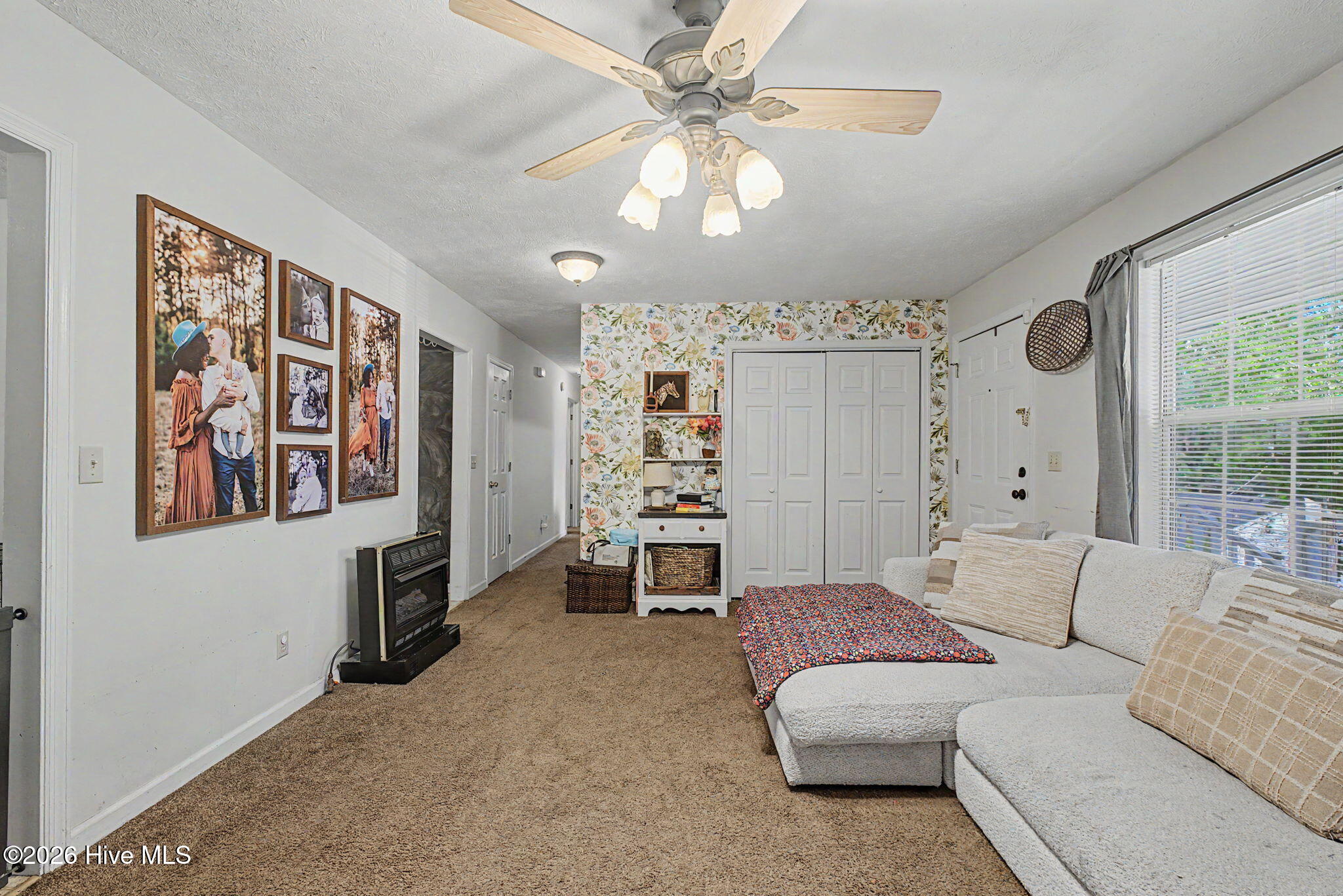Photo 3 of Single family home for sale at 220 Thurmond St, Edgefield, SC 29824 | MLS# 100608988 | Listing updated on 2026-10-08