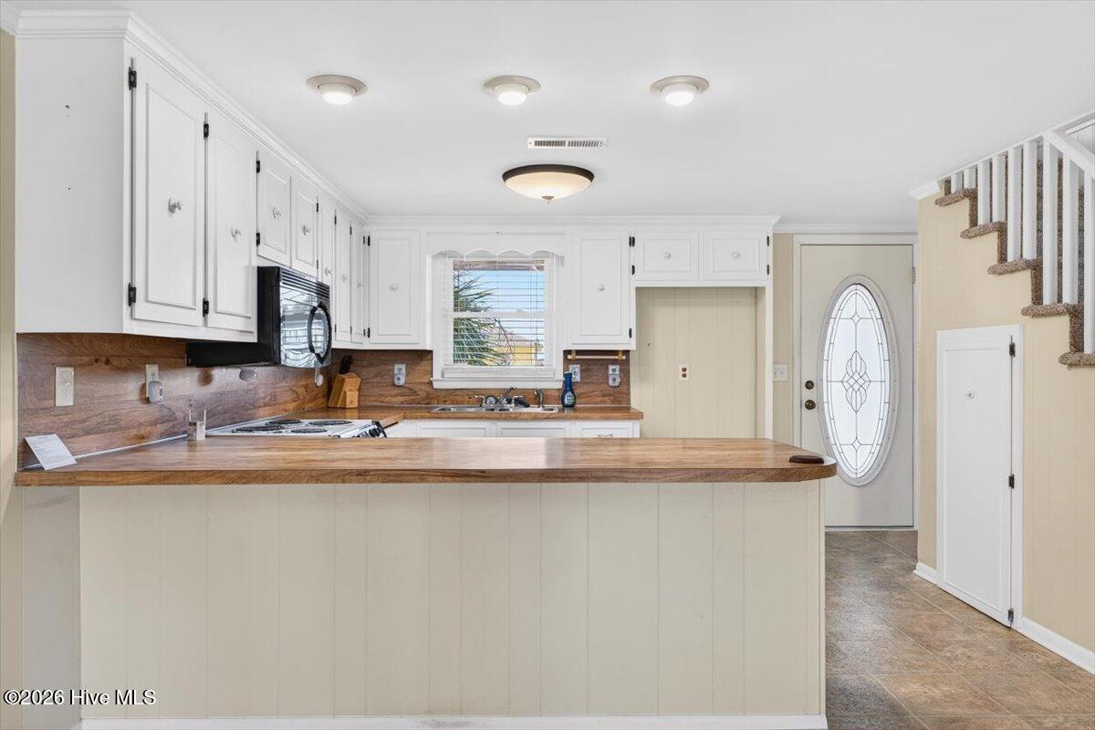 100548293 | Photo 22