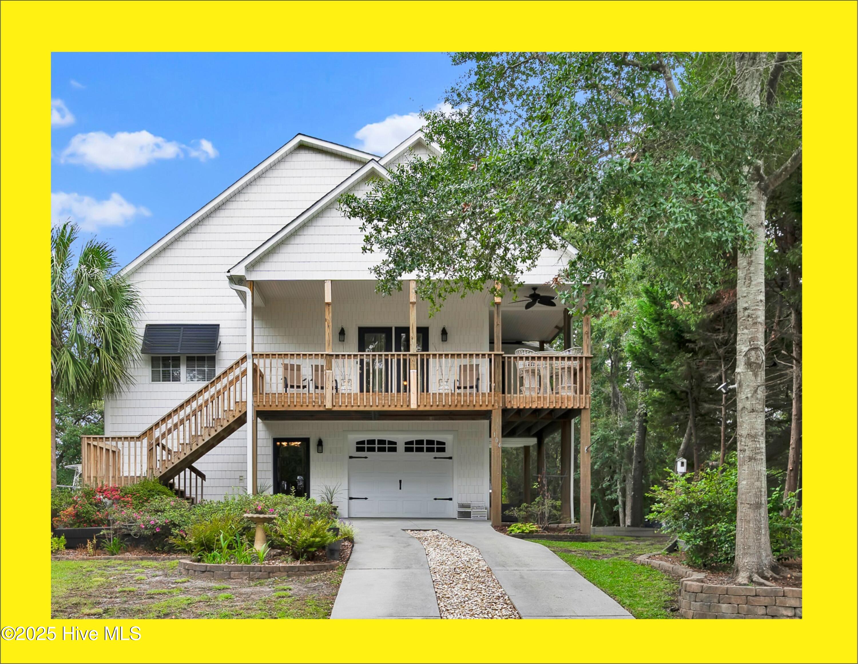 Homes for sale in Oak Island, NC | 104 Sw 30th St, Oak Island, NC 28465 | MLS# 100530554