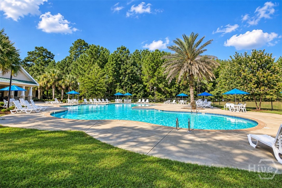 160 Chapel Lake S