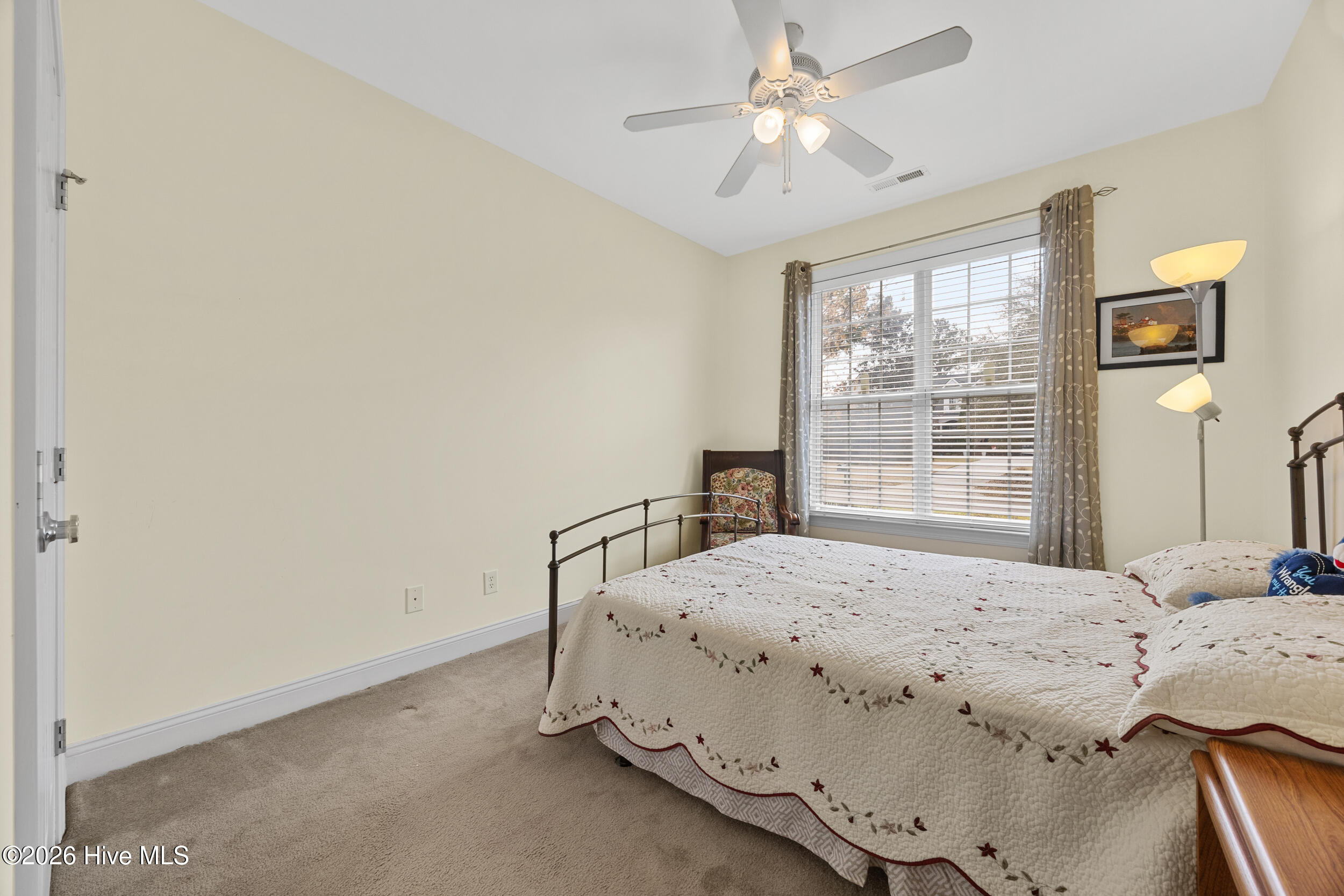 100564950 | Photo 21